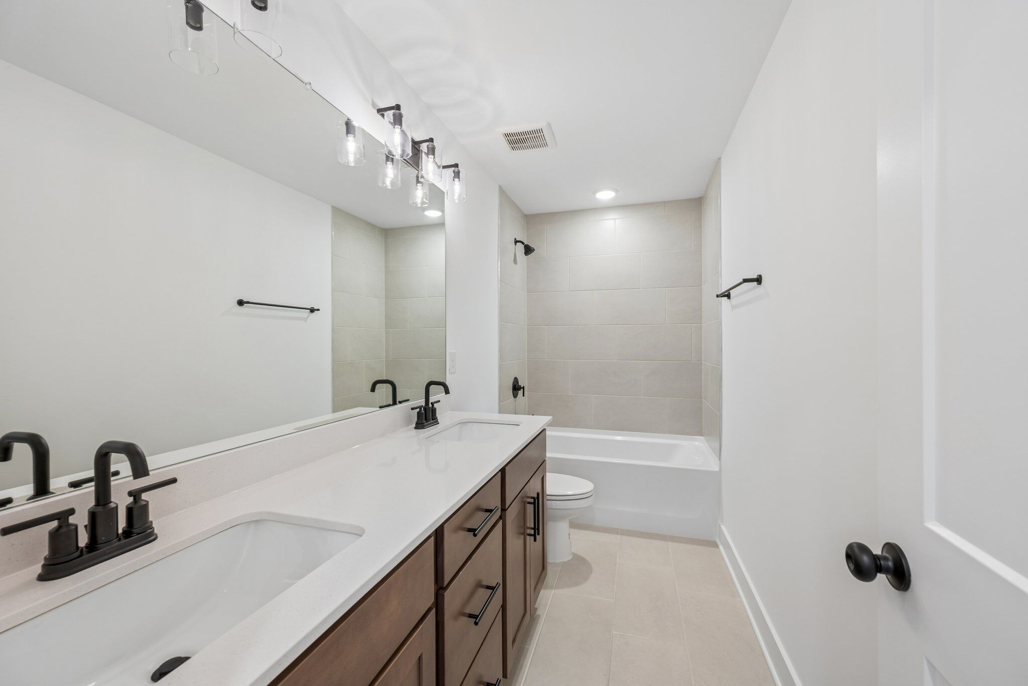 Owner's Bathroom