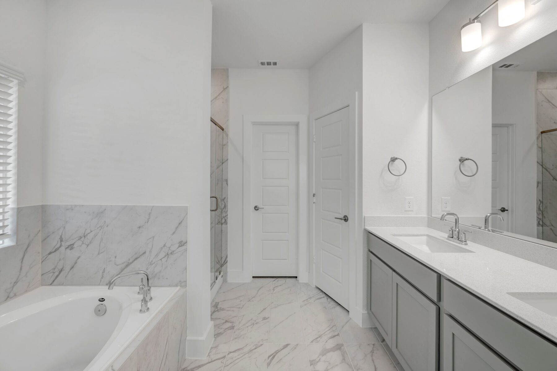 Owner's Bathroom