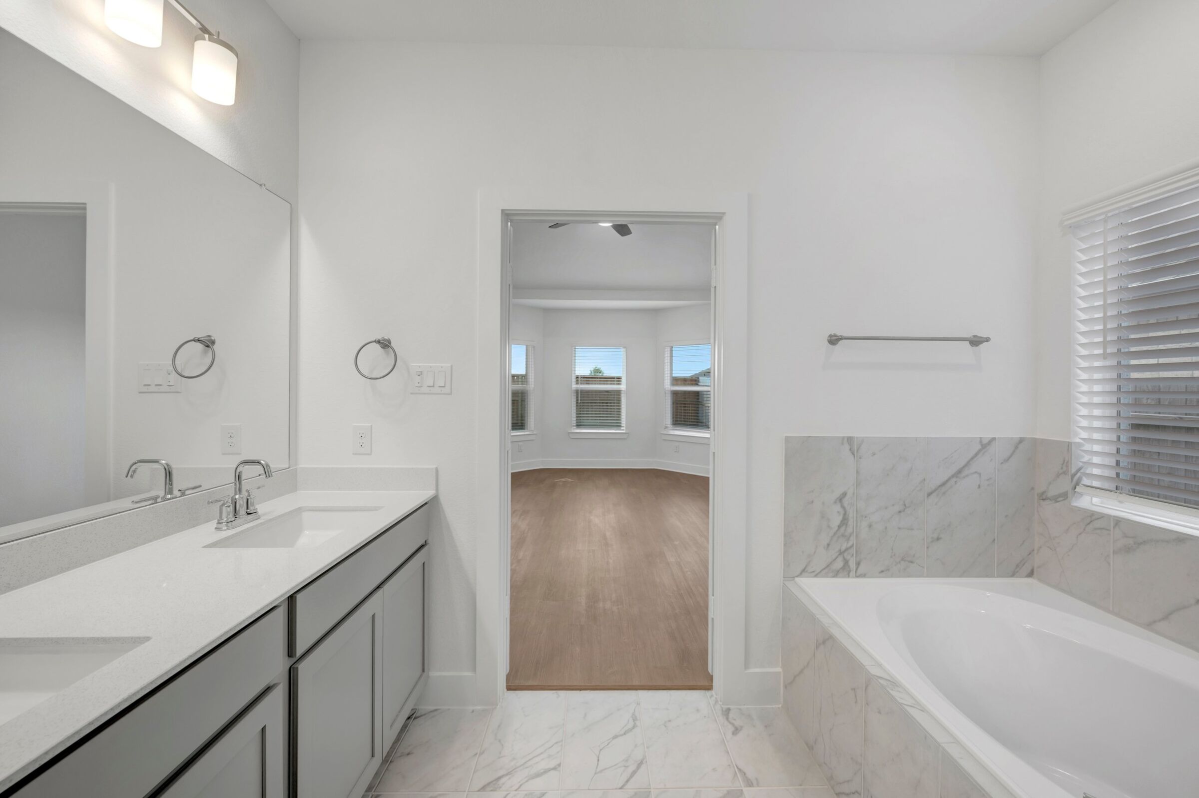 Owner's Bathroom