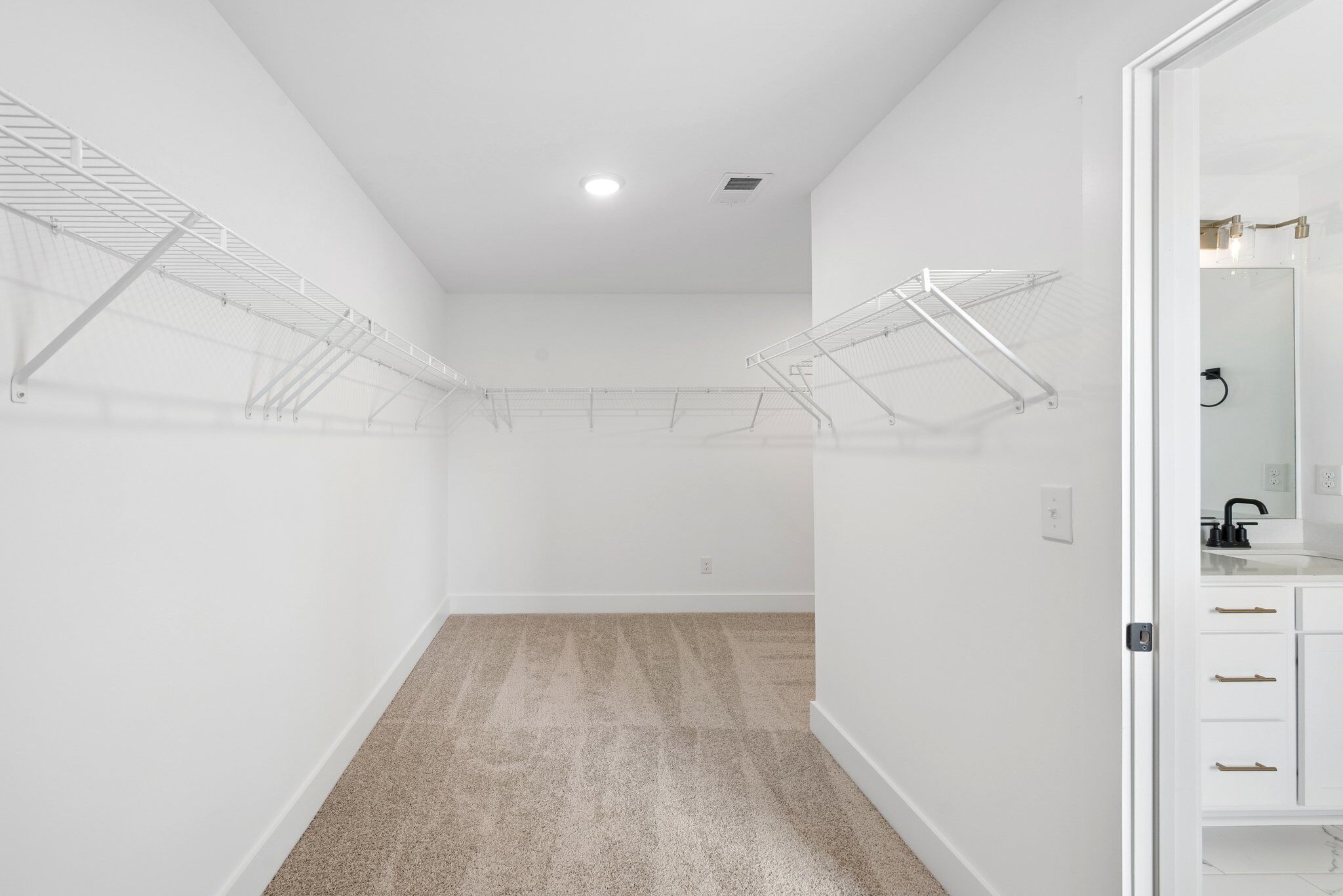 Owner's Closet