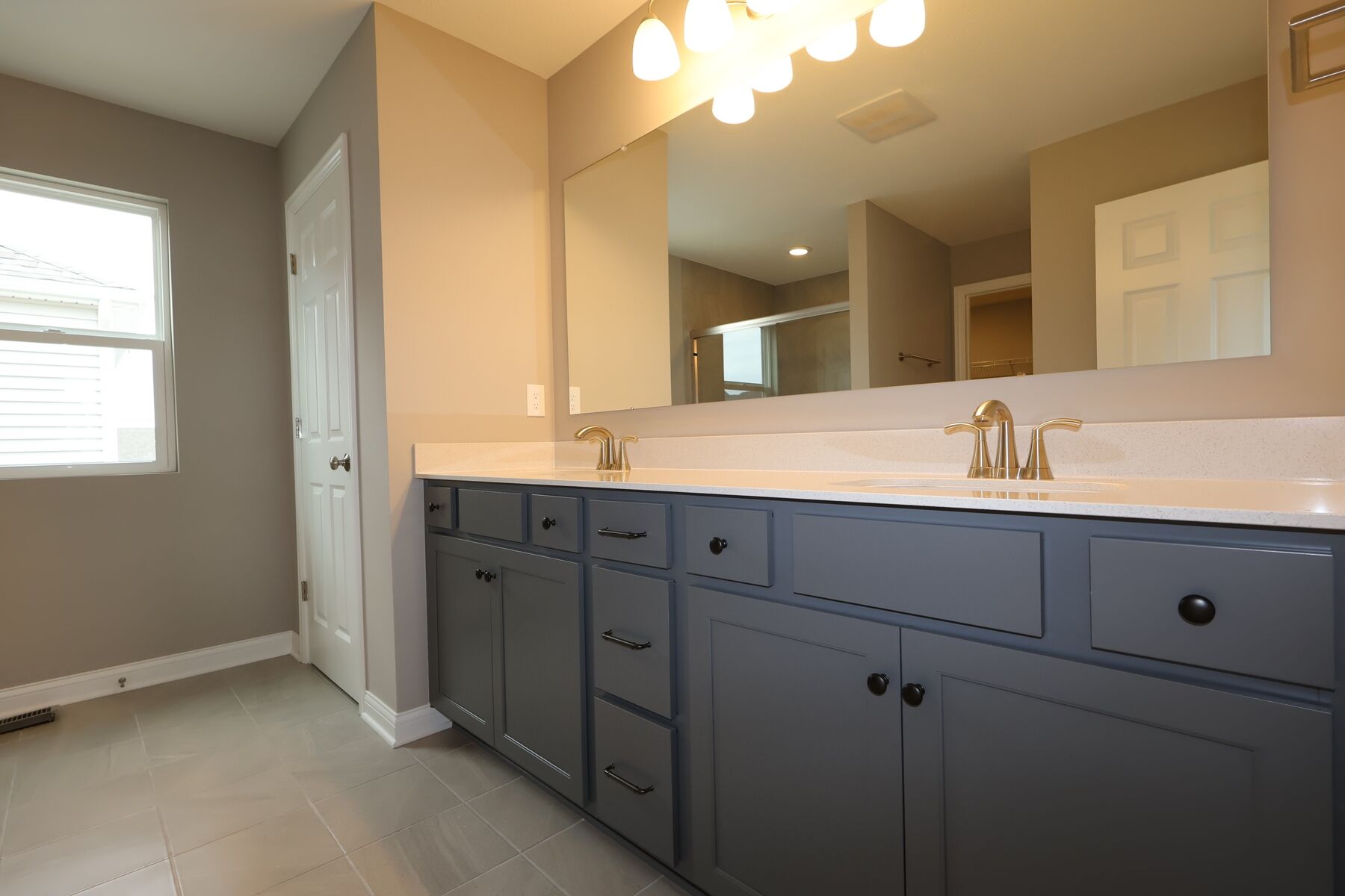 Owner's Bathroom