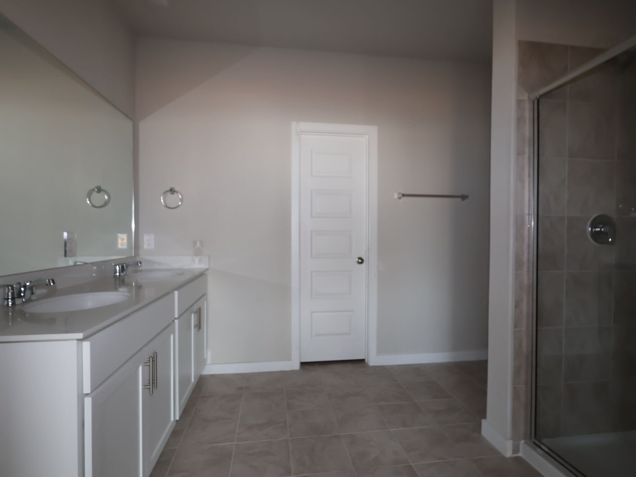 Owner's Bathroom