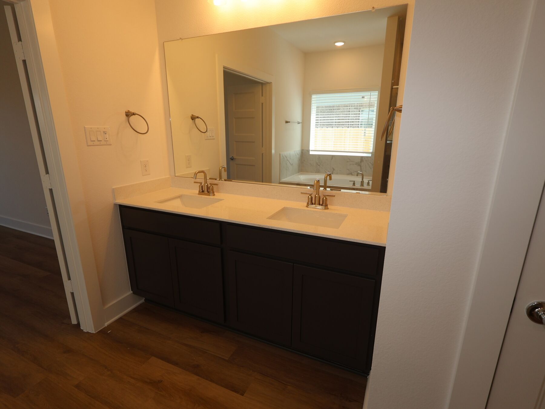 Owner's Bathroom