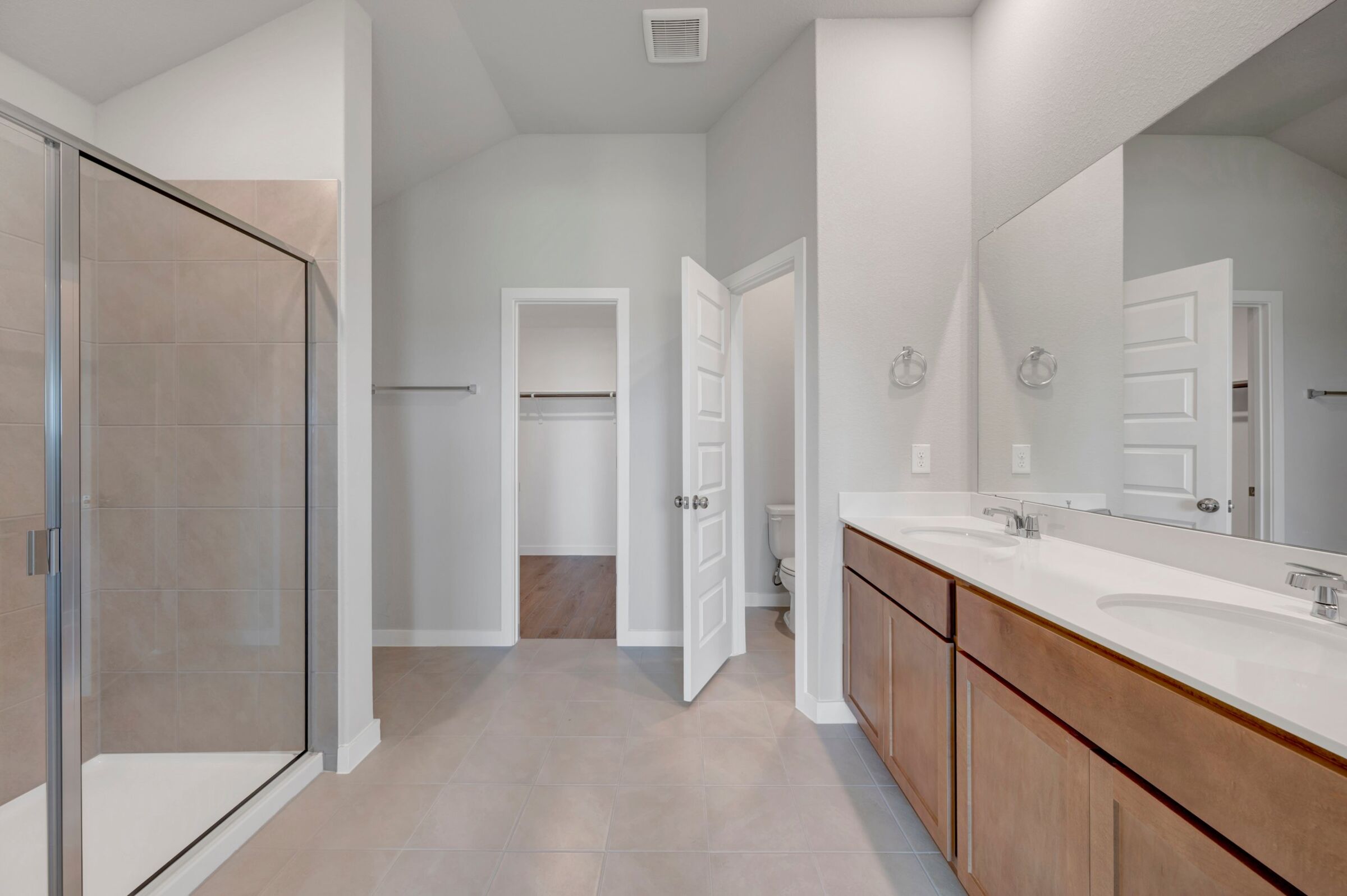 Owner's Bathroom