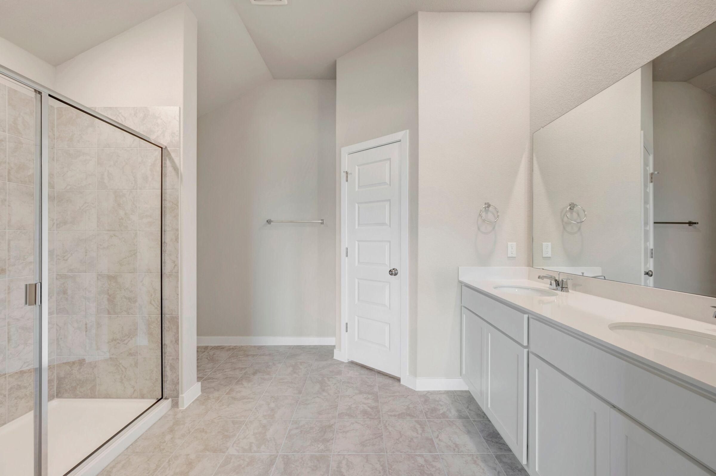 Owner's Bathroom