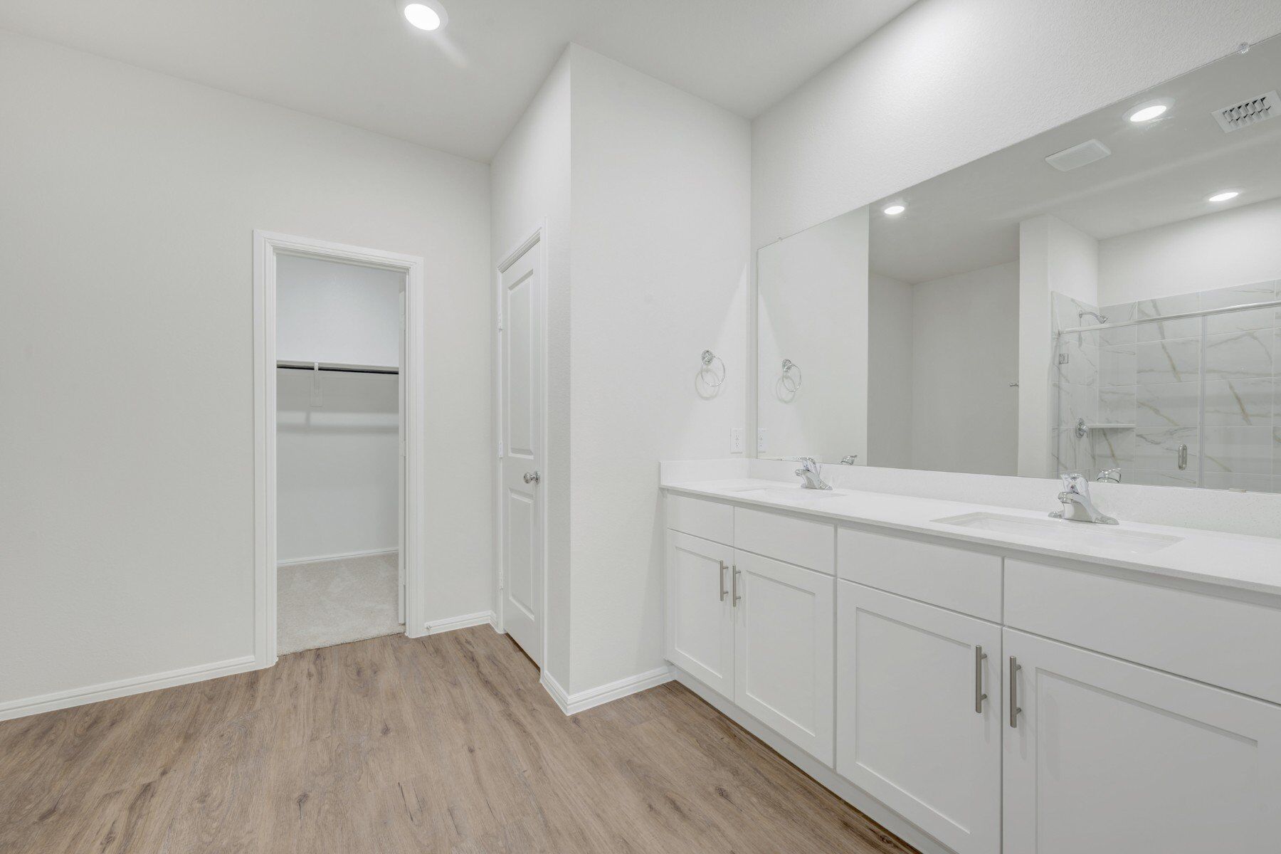 Owner's Bathroom