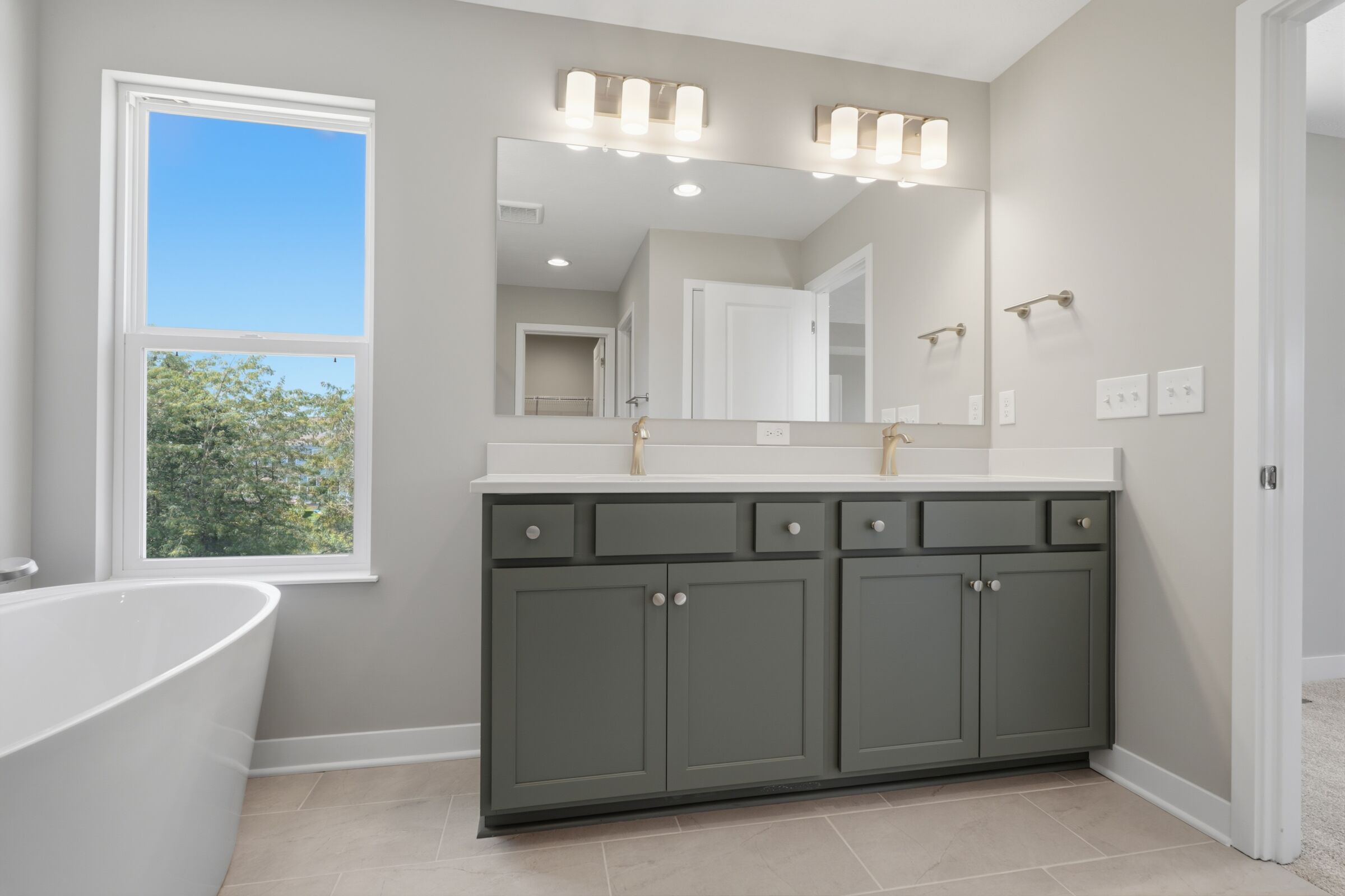 Owner's Bathroom