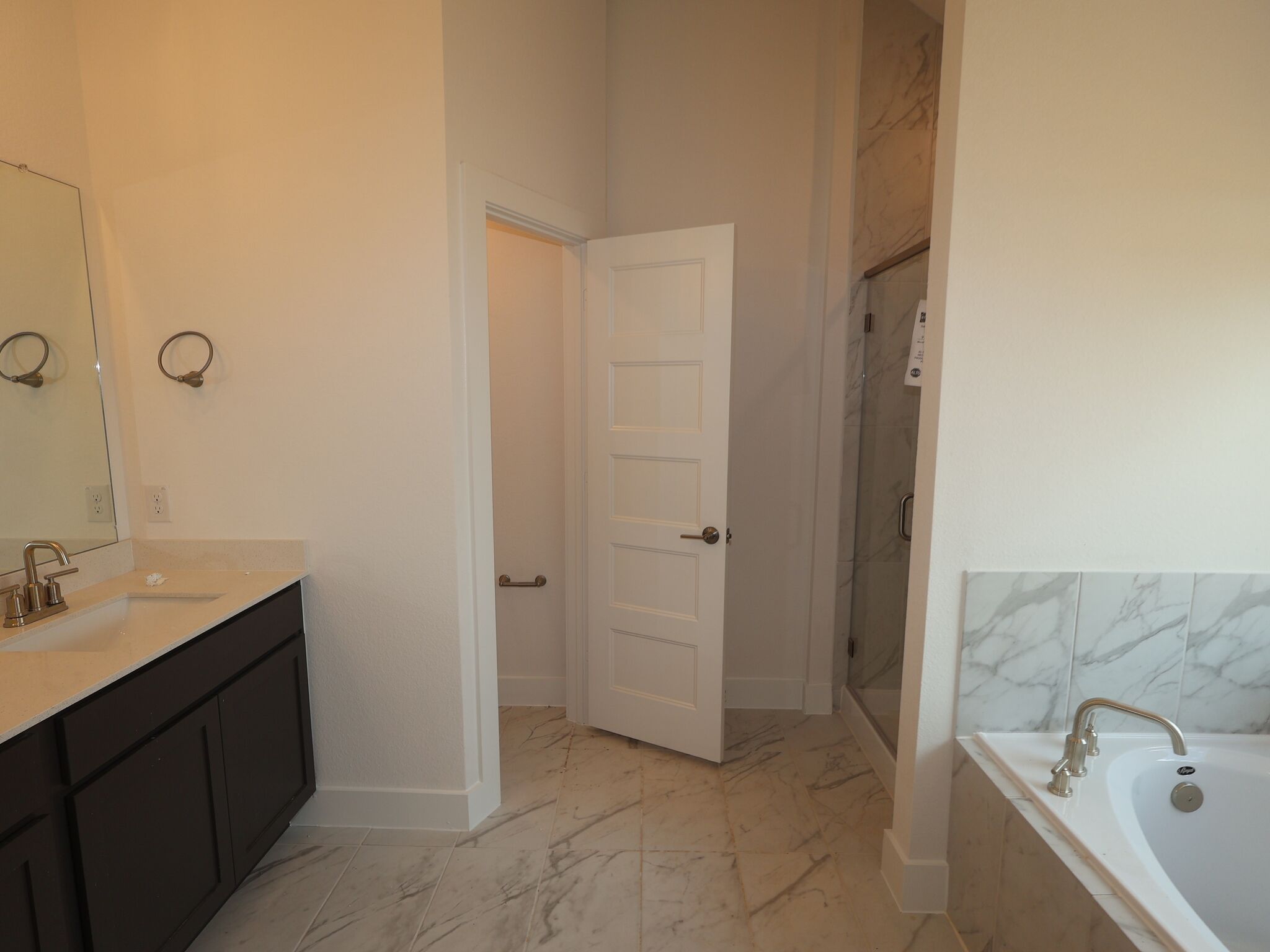 Owner's Bathroom
