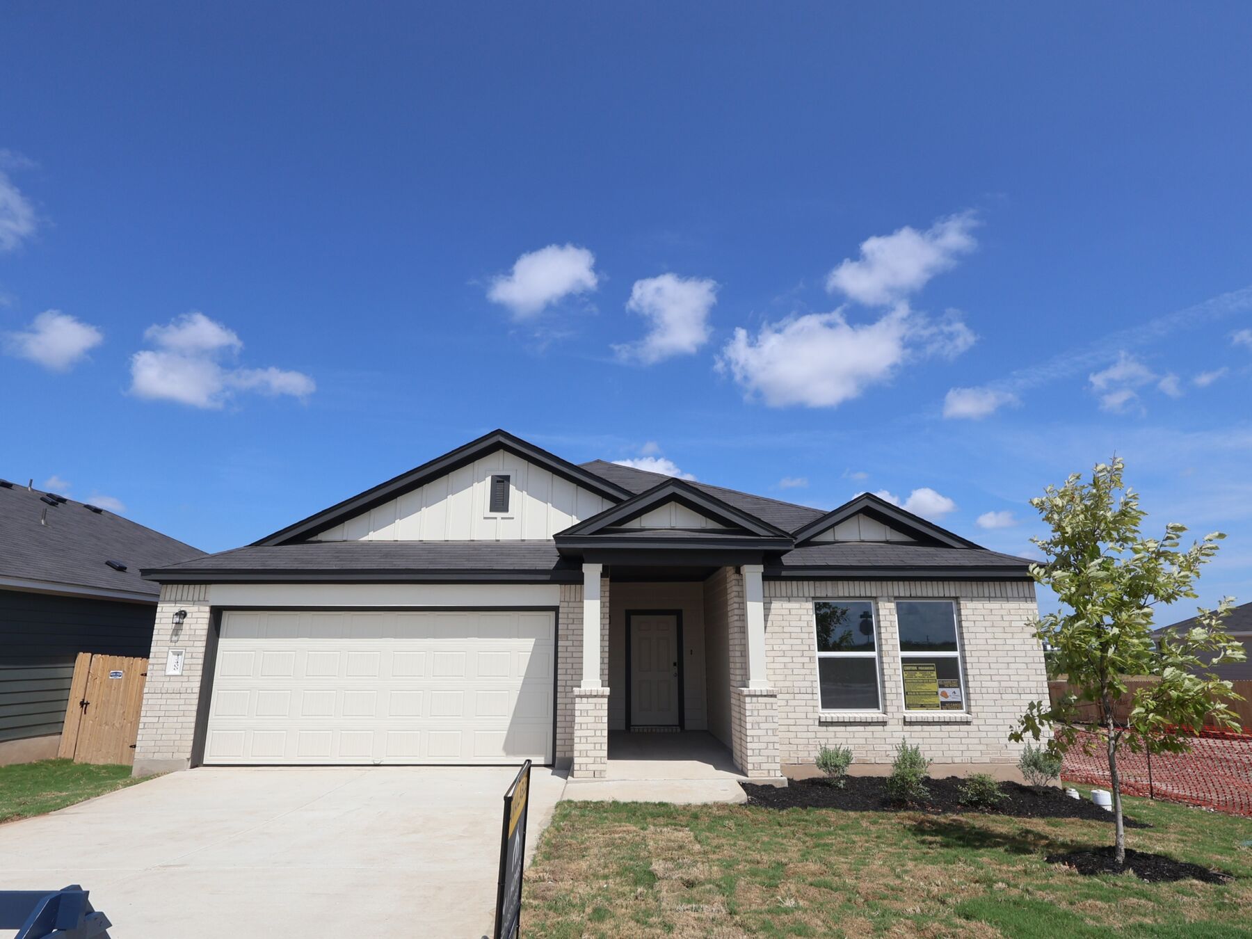 M/I Homes — Esperanza - D at Willow Springs
