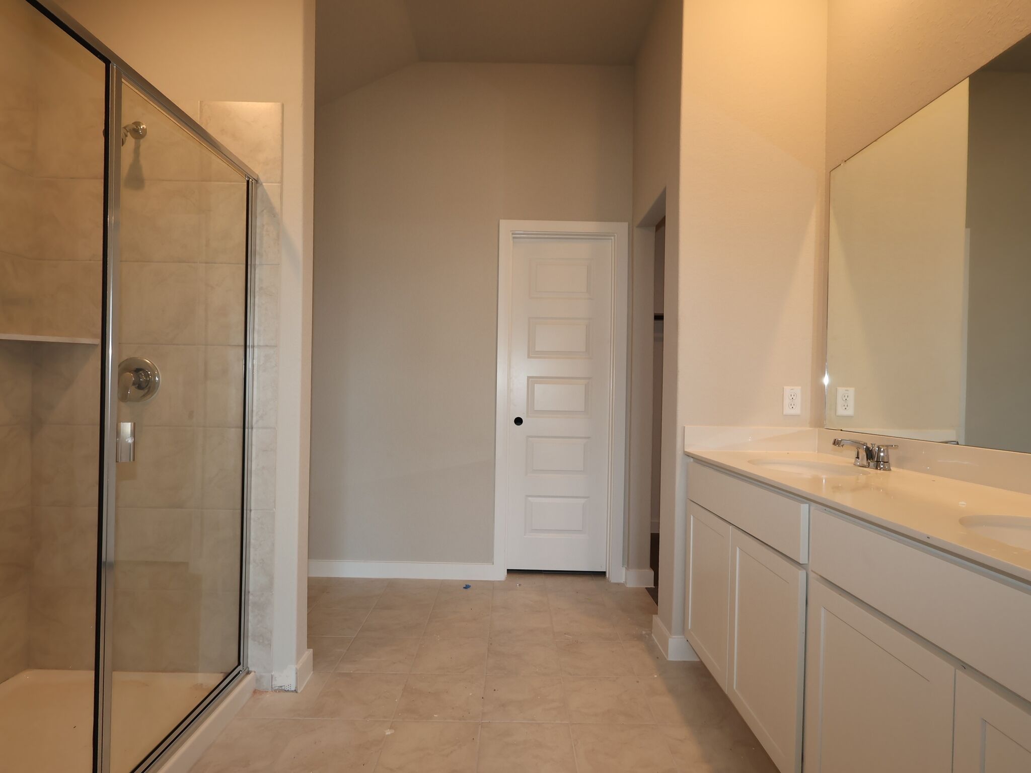 Owner's Bathroom