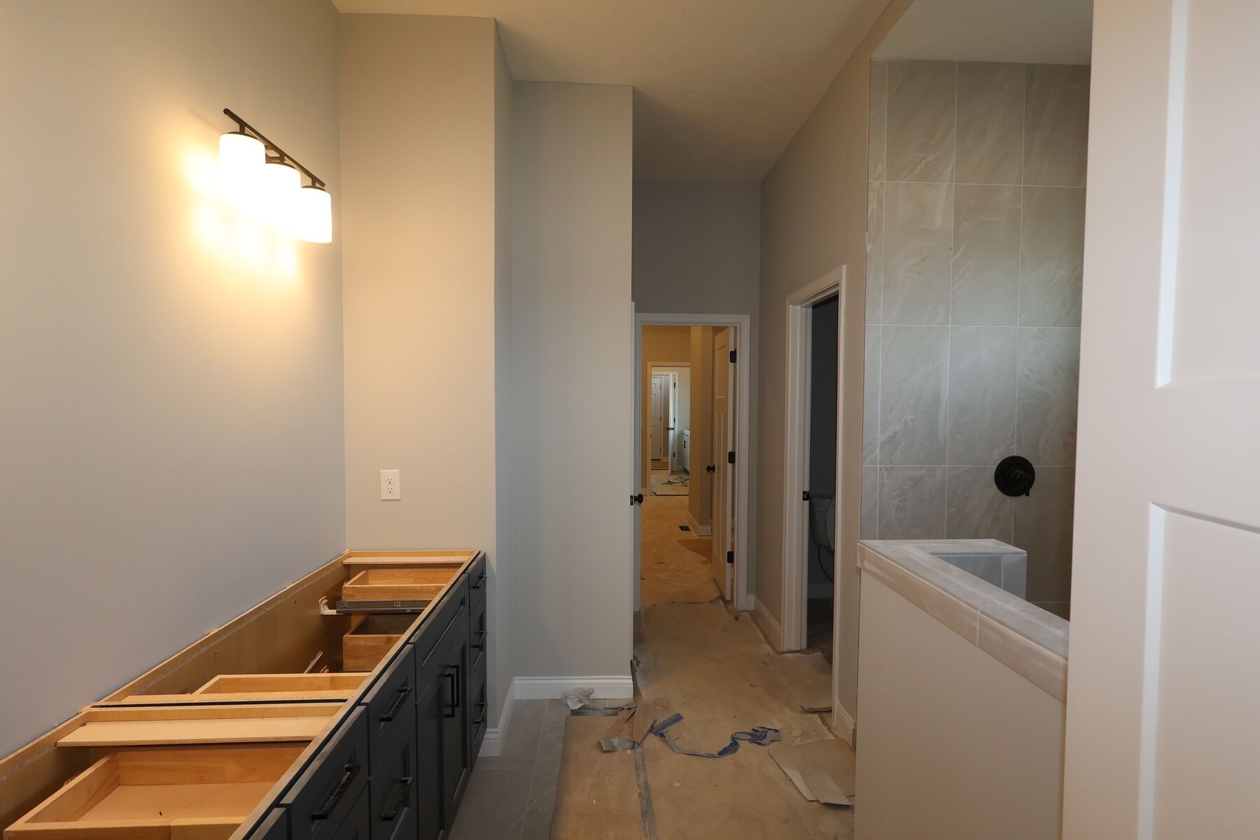 Owner's Bathroom