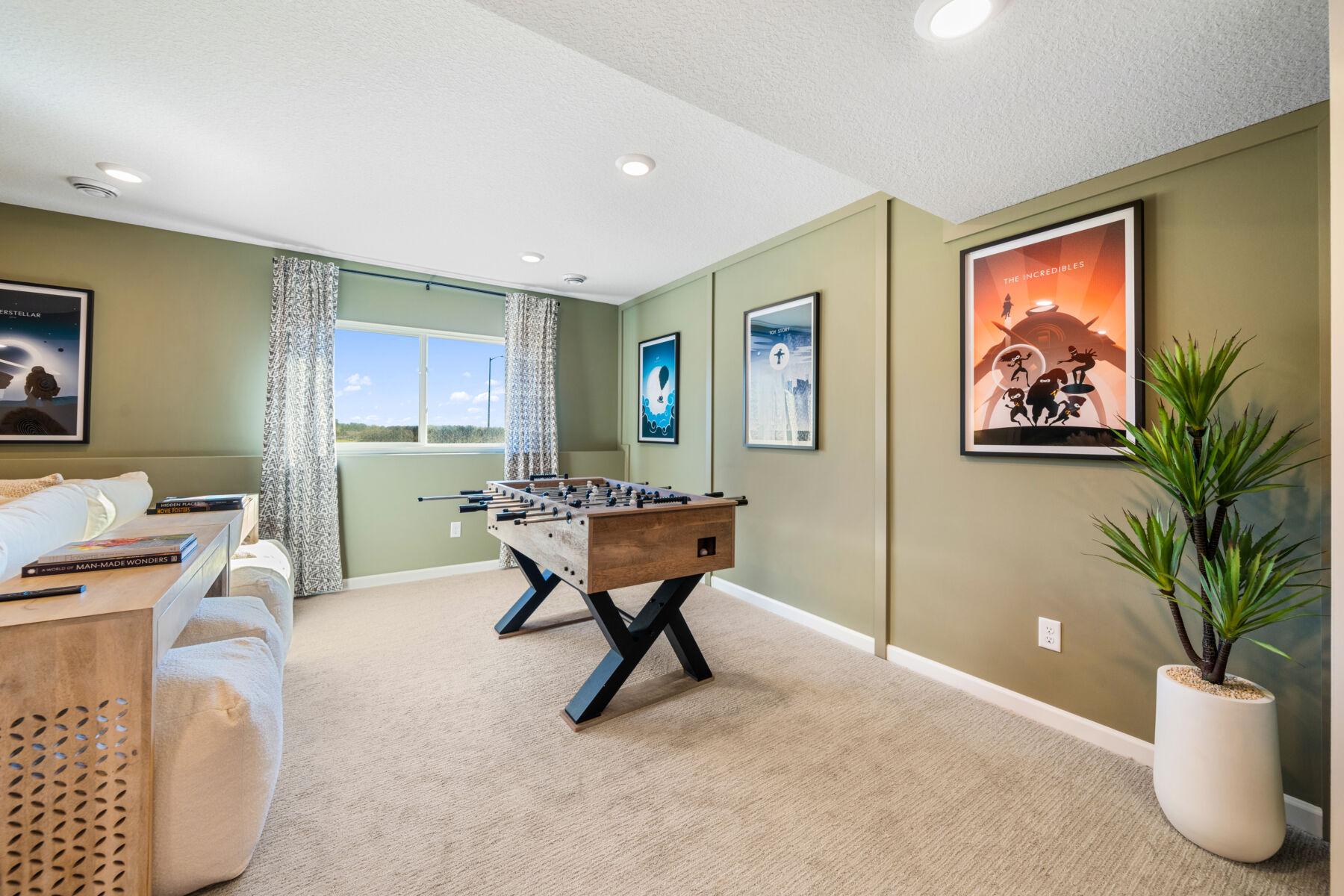 Lower Level Recreation Room