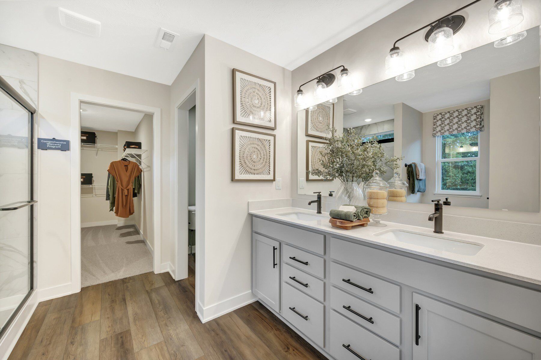 Owner's Bathroom