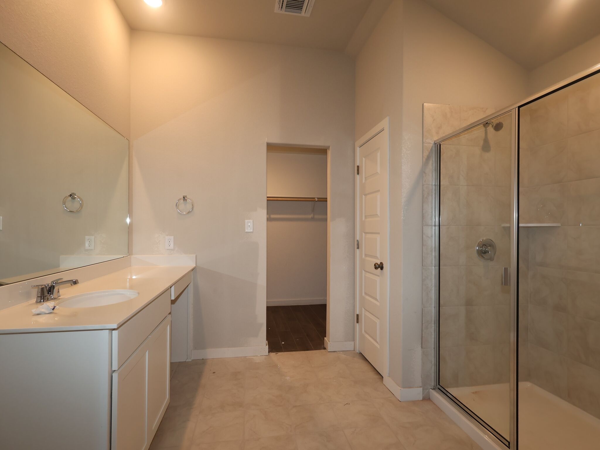 Owner's Bathroom