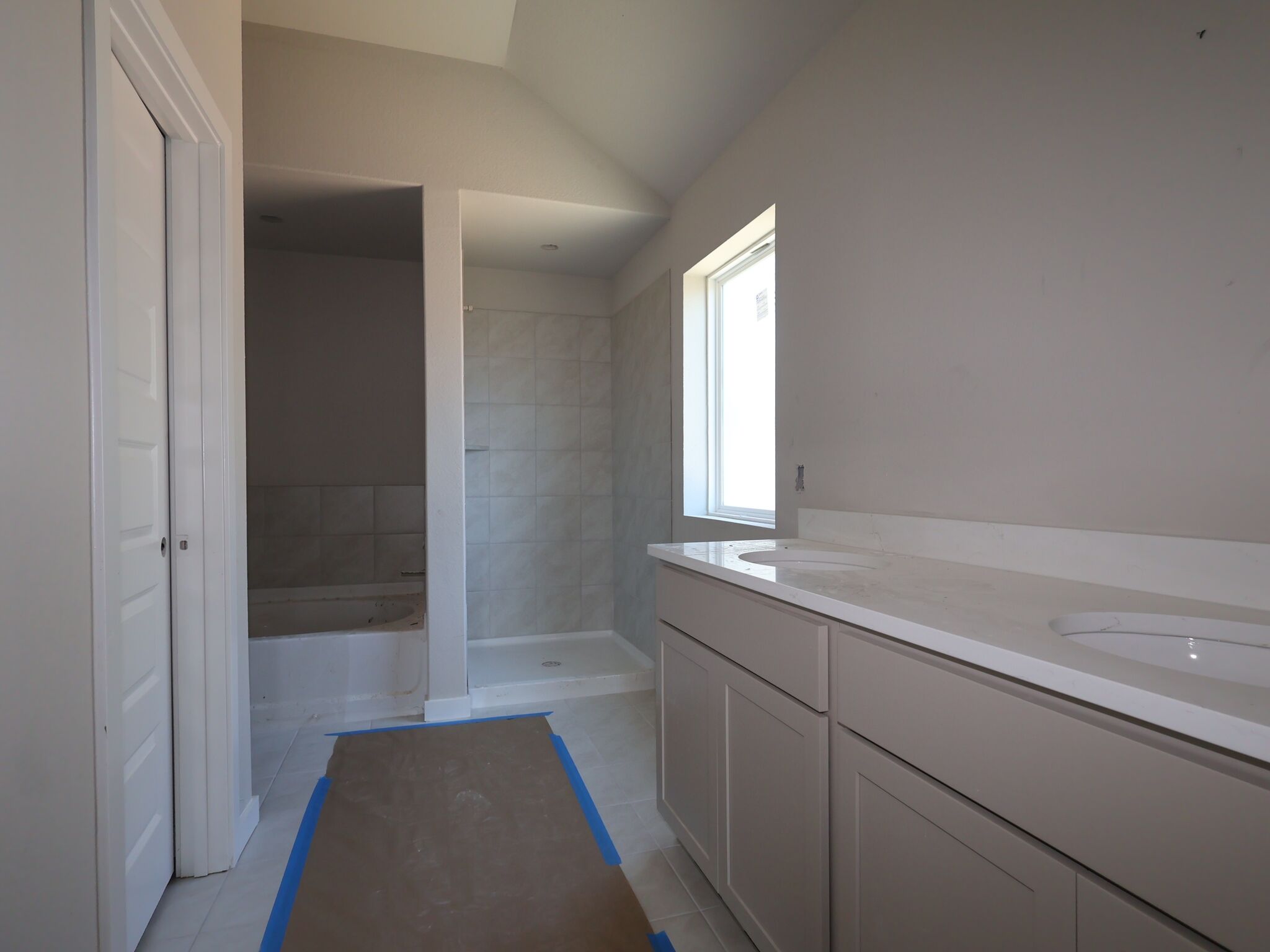Owner's Bathroom