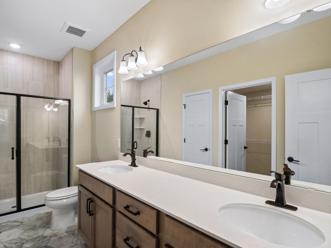 Owner's Bathroom