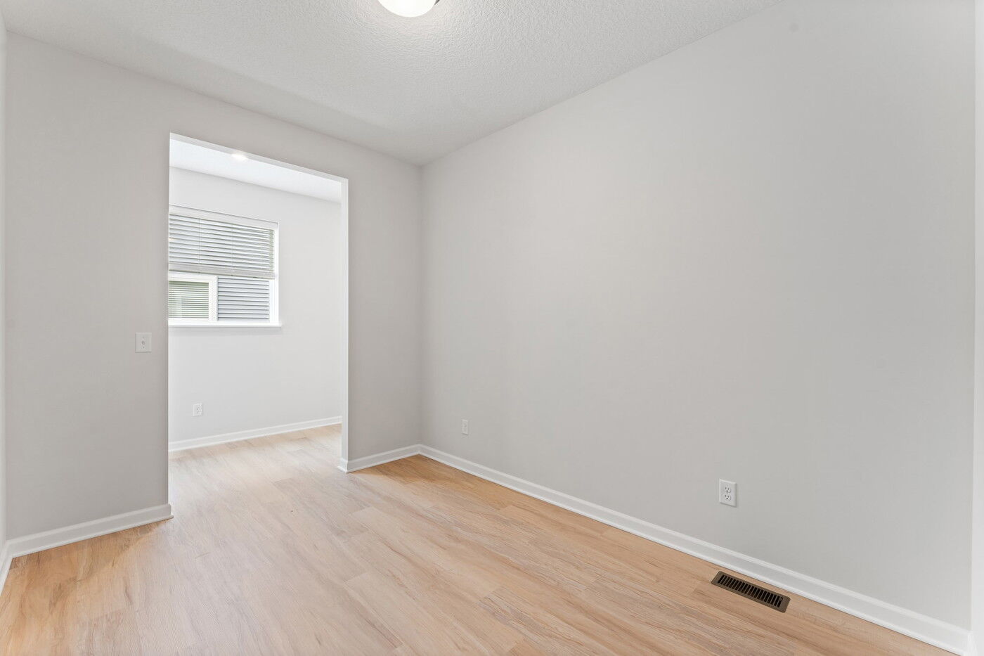 Flex Room