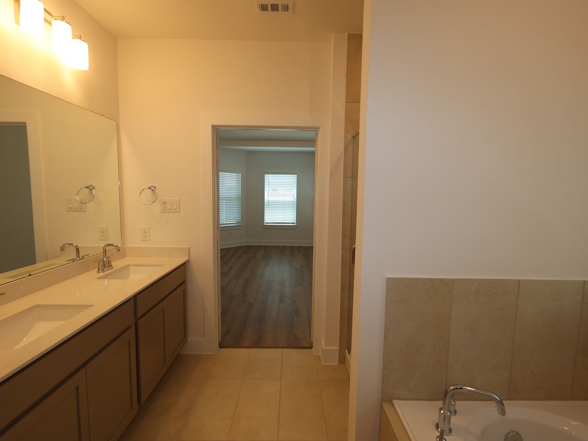 Owner's Bathroom