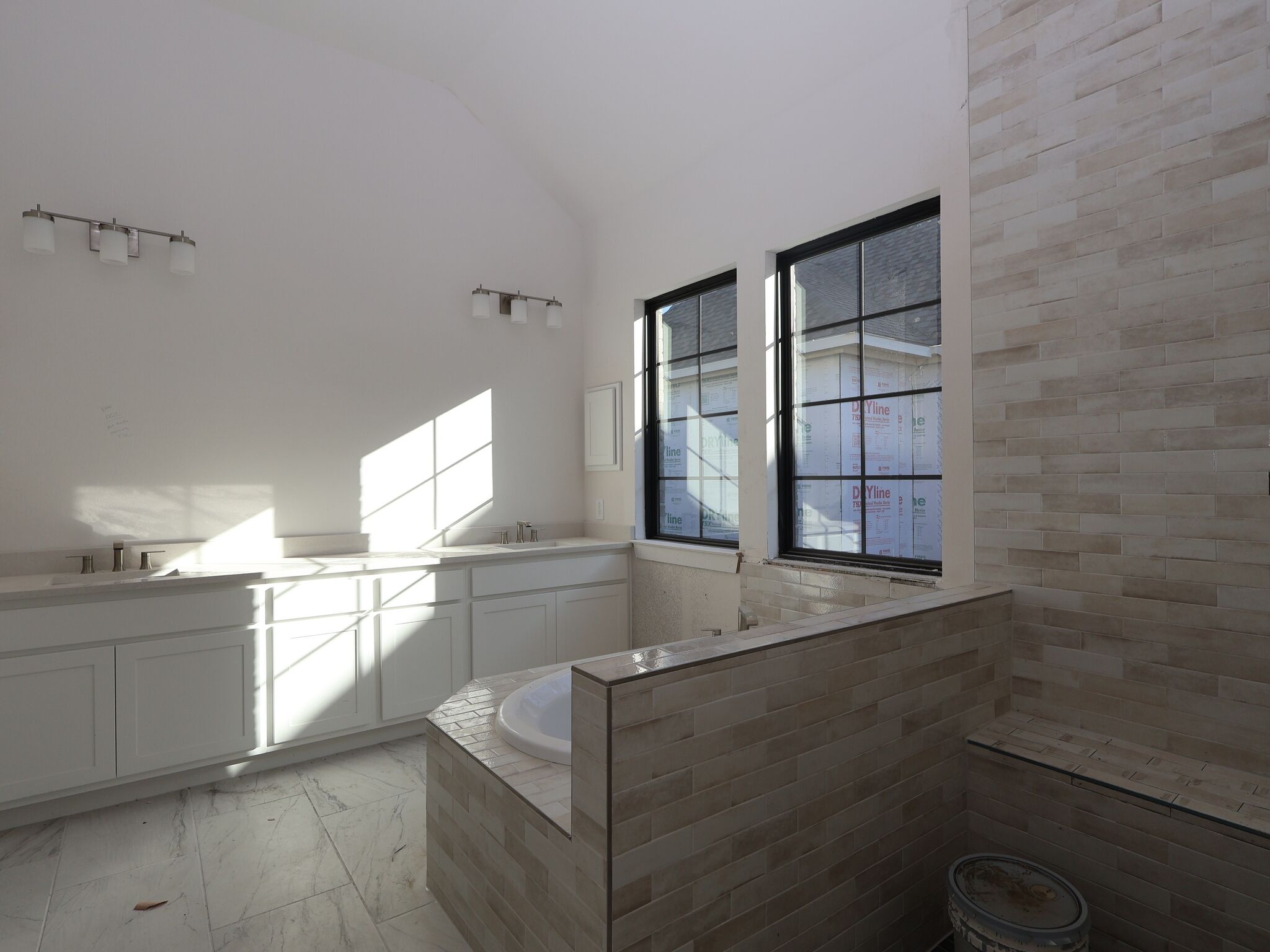 Owner's Bathroom