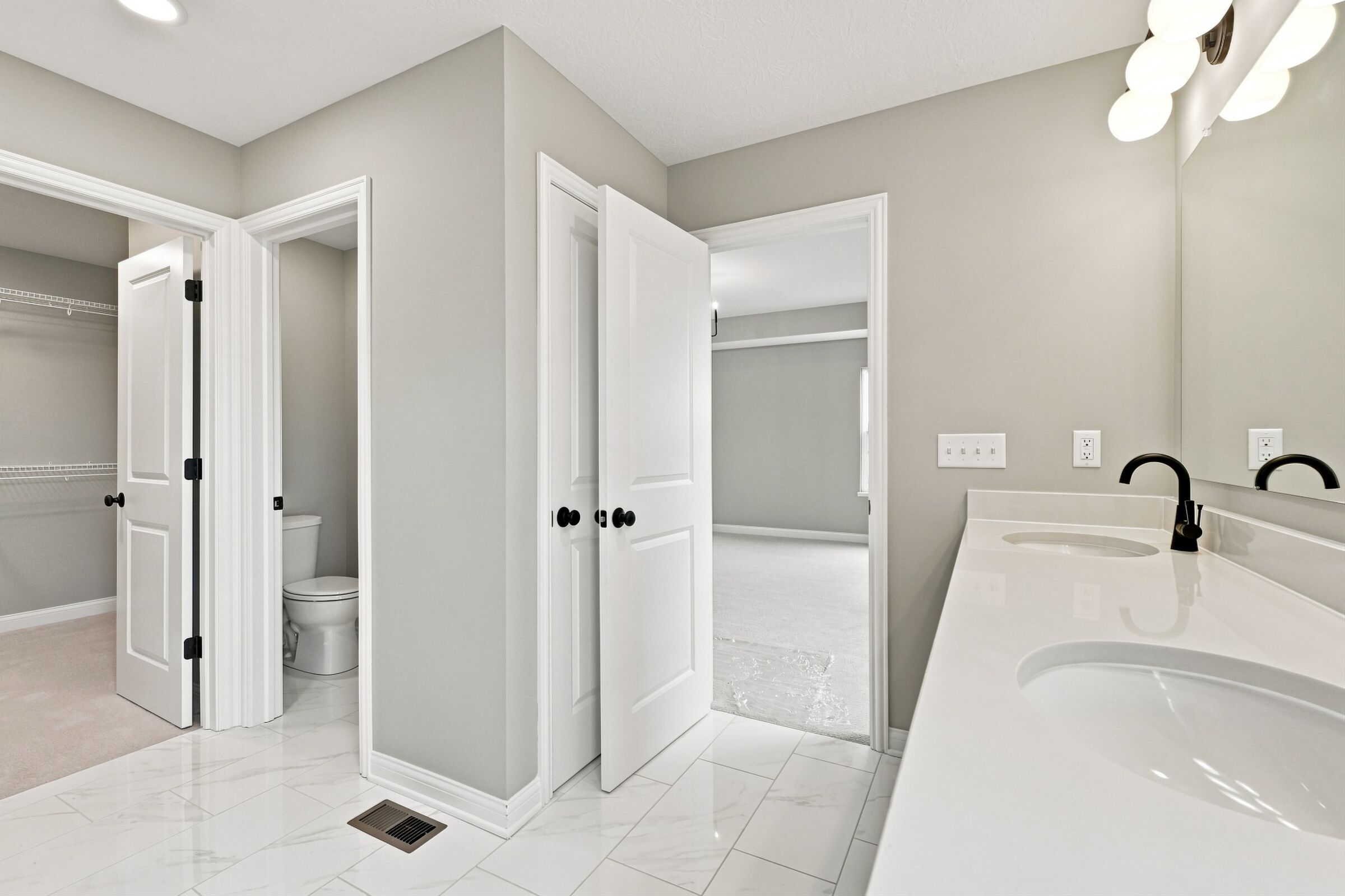 Owner's Bathroom