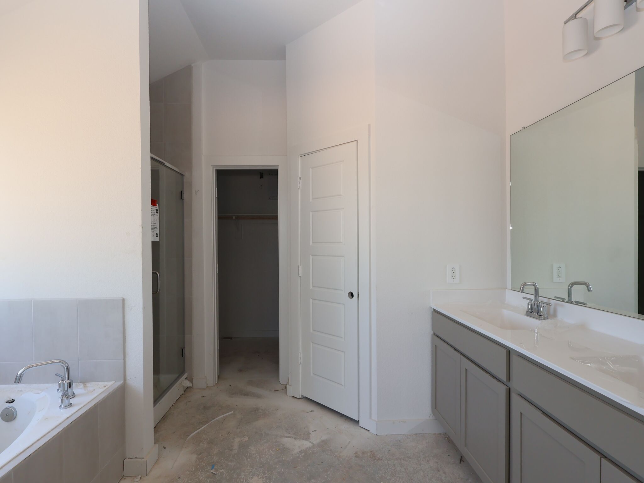 Owner's Bathroom