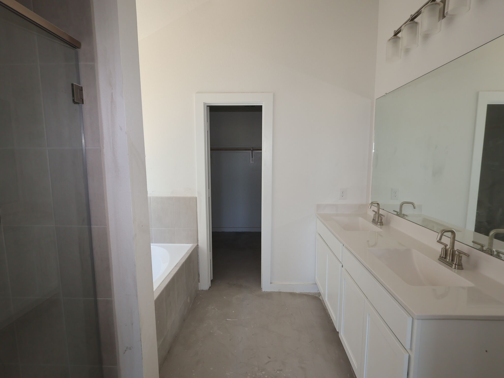 Owner's Bathroom