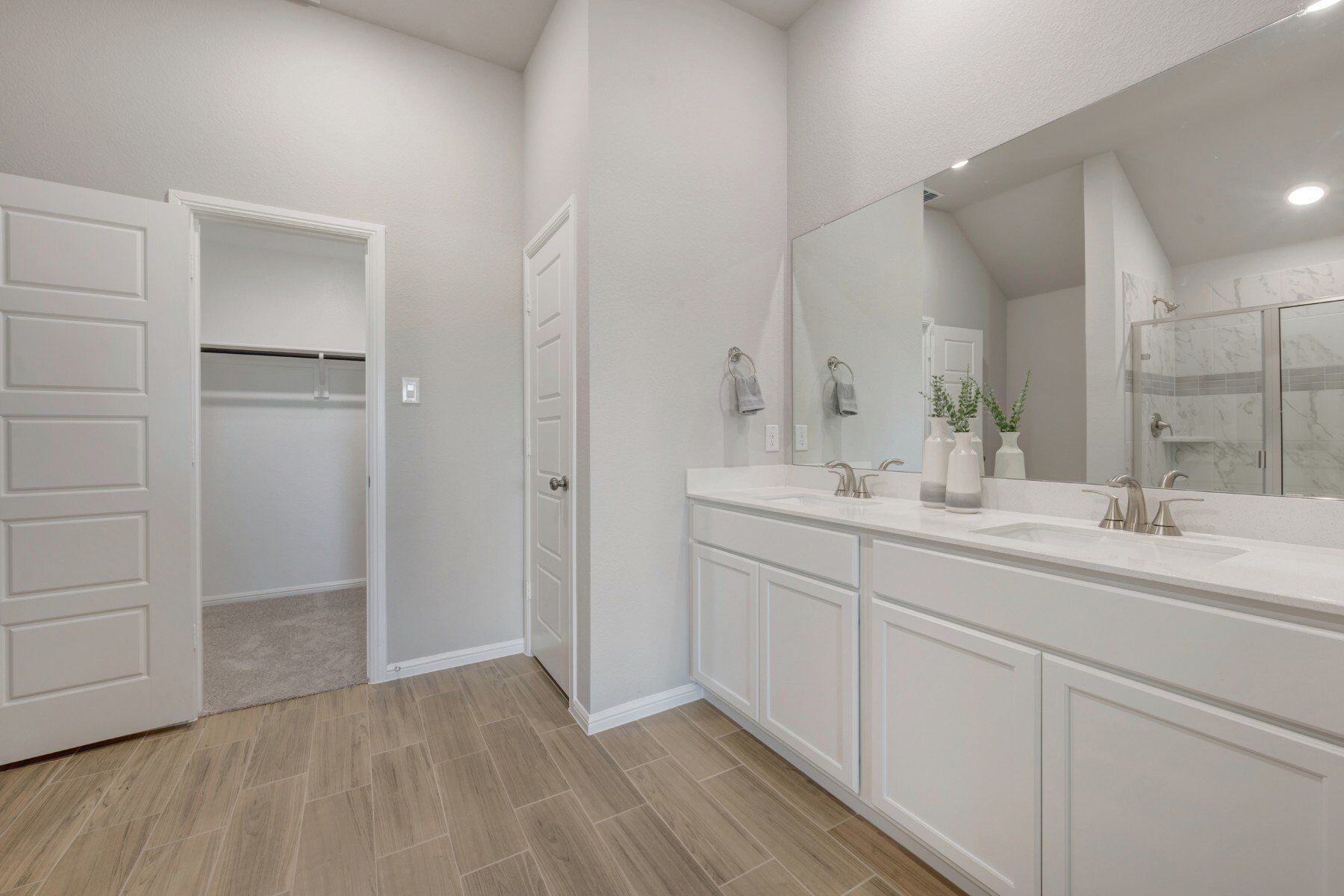 Owners Bathroom 