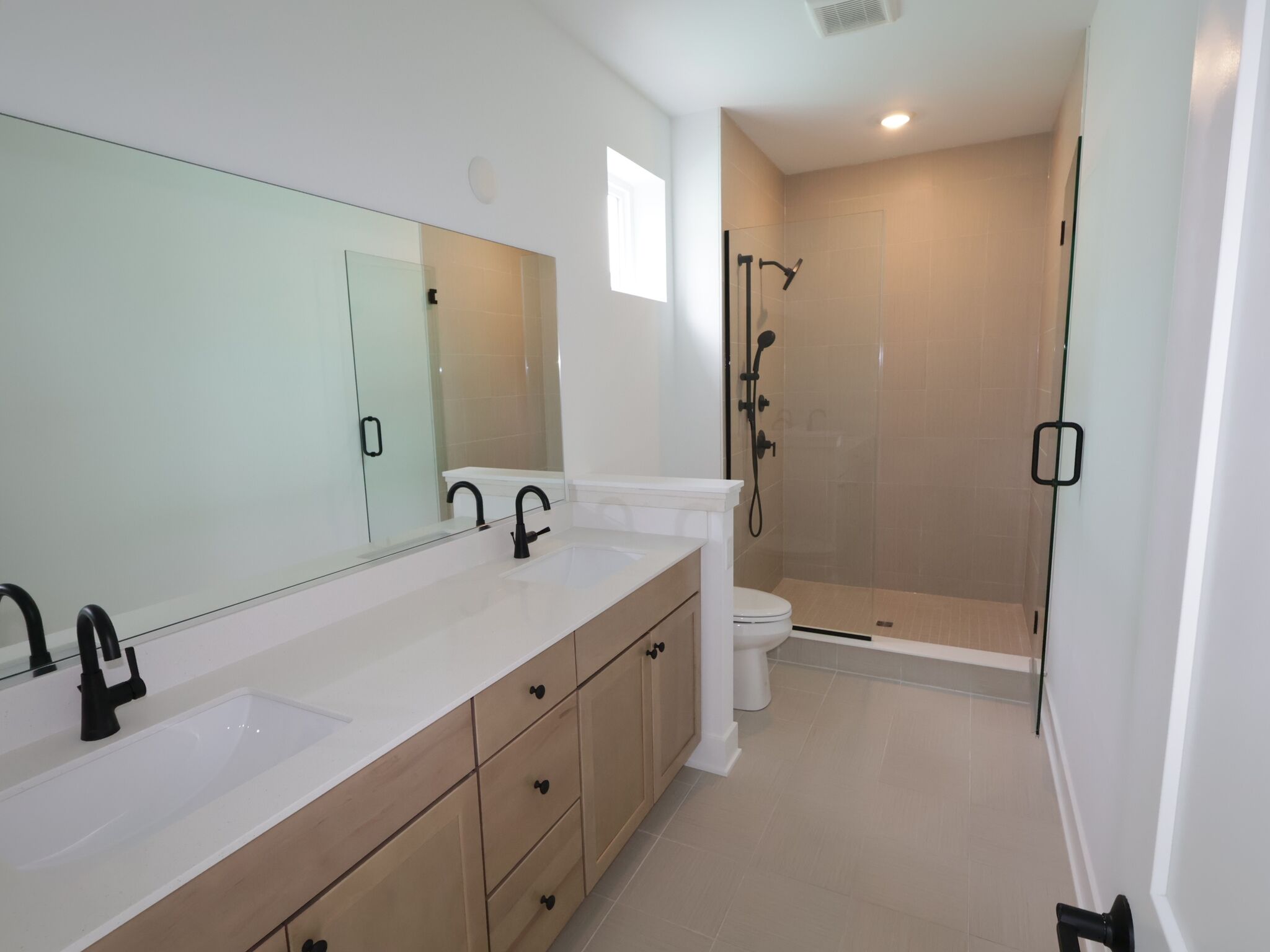 Owner's Bathroom