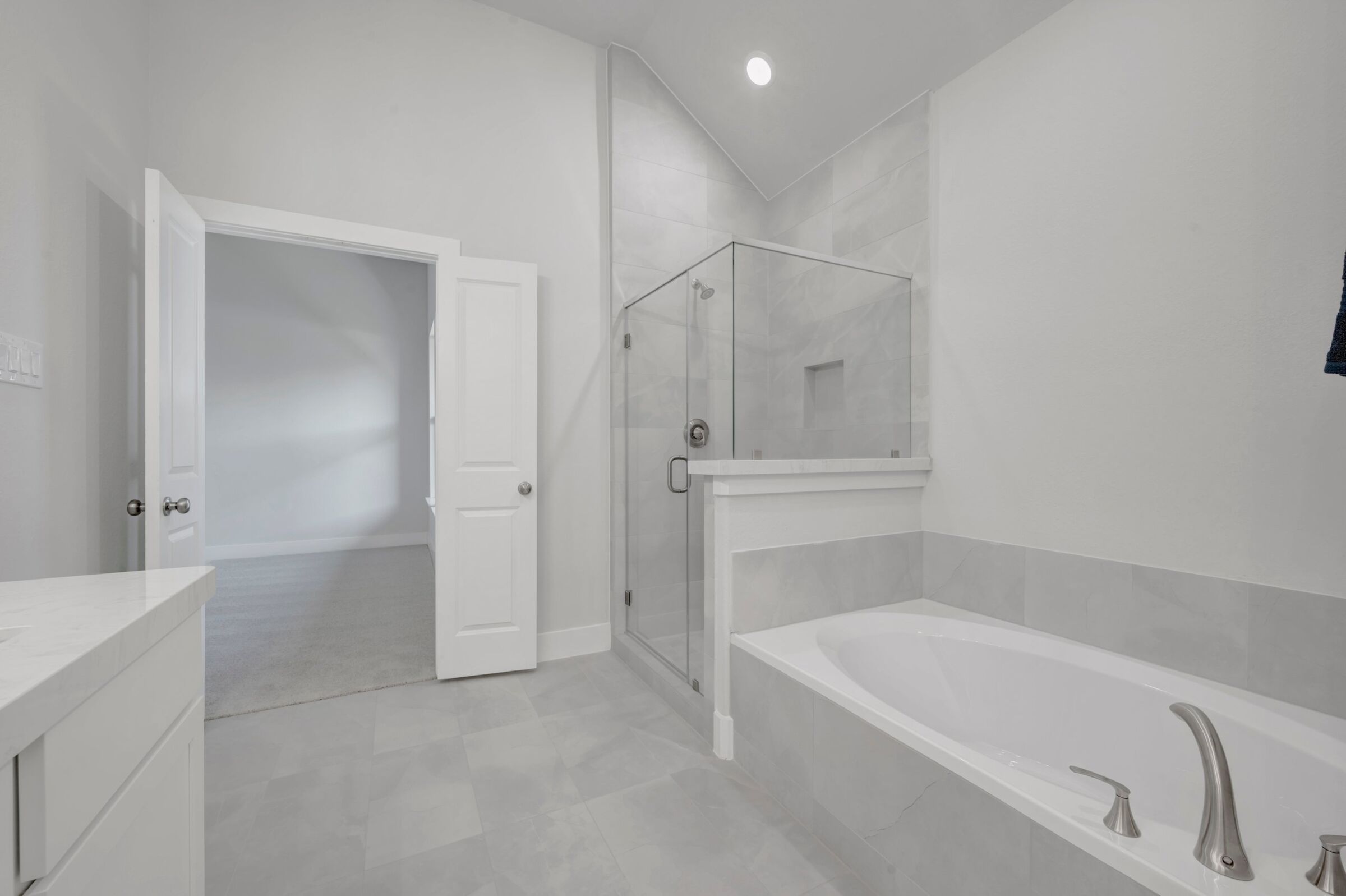 Owner's Bathroom