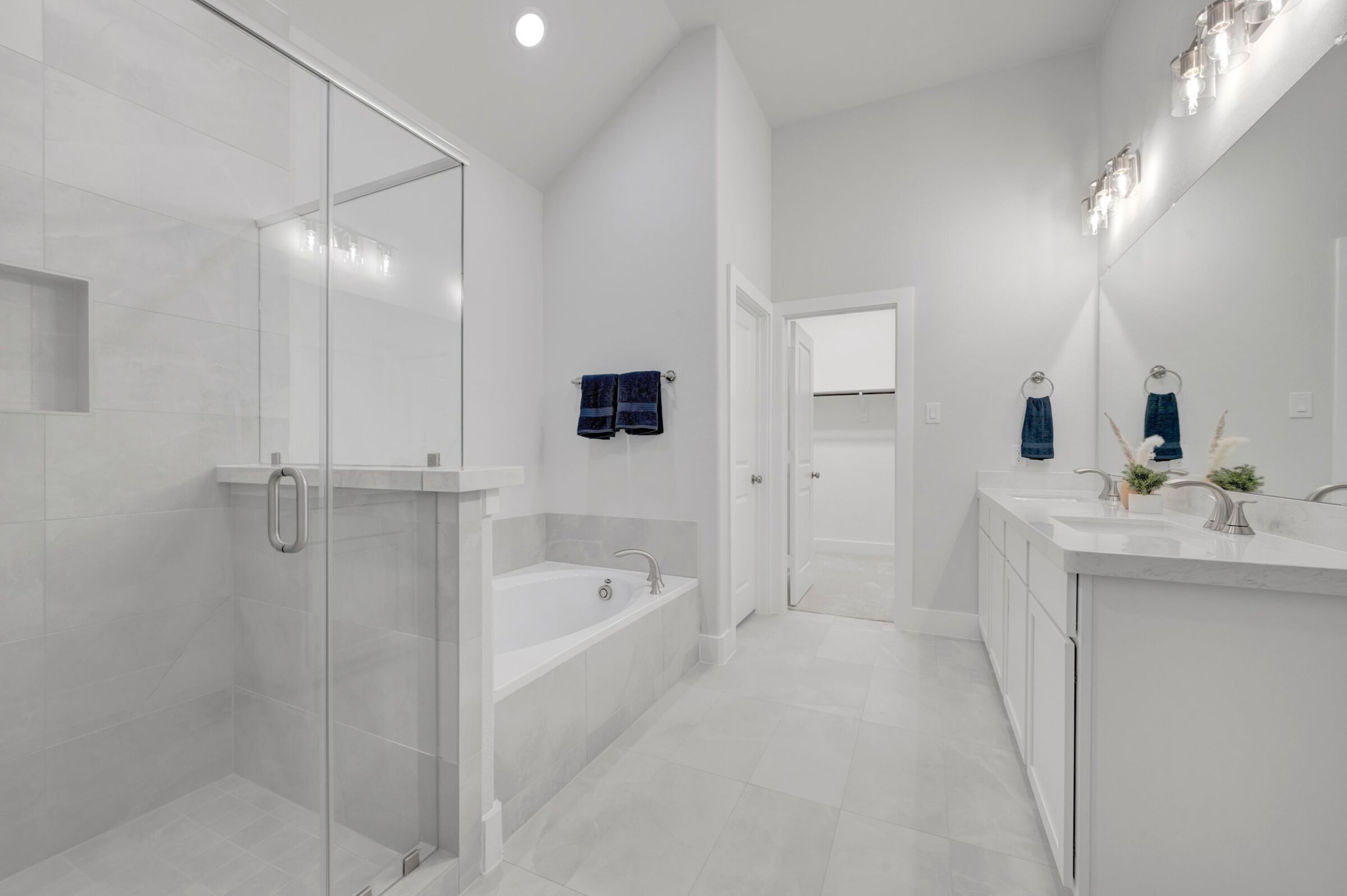 Owner's Bathroom