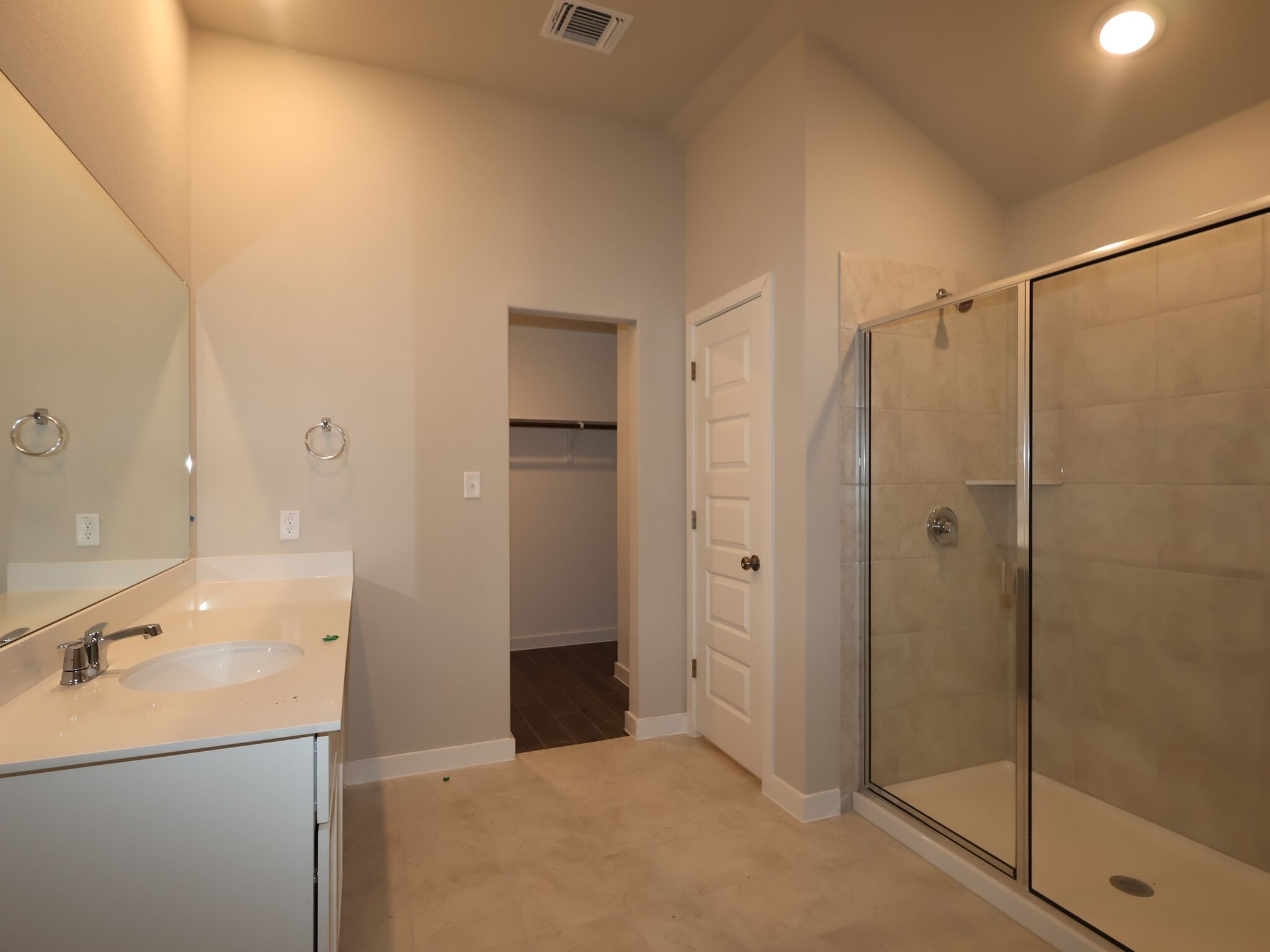 Owner's Bathroom