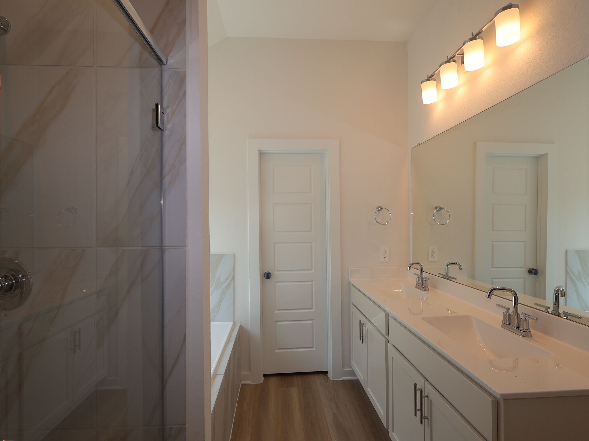 Owner's Bathroom