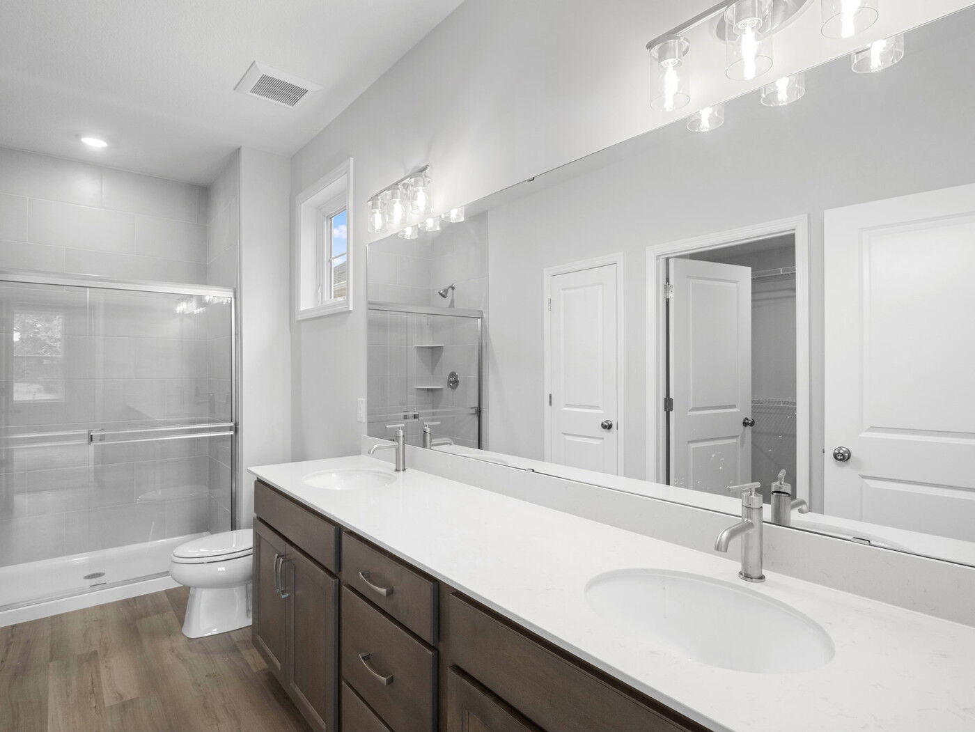 Owner's Bathroom