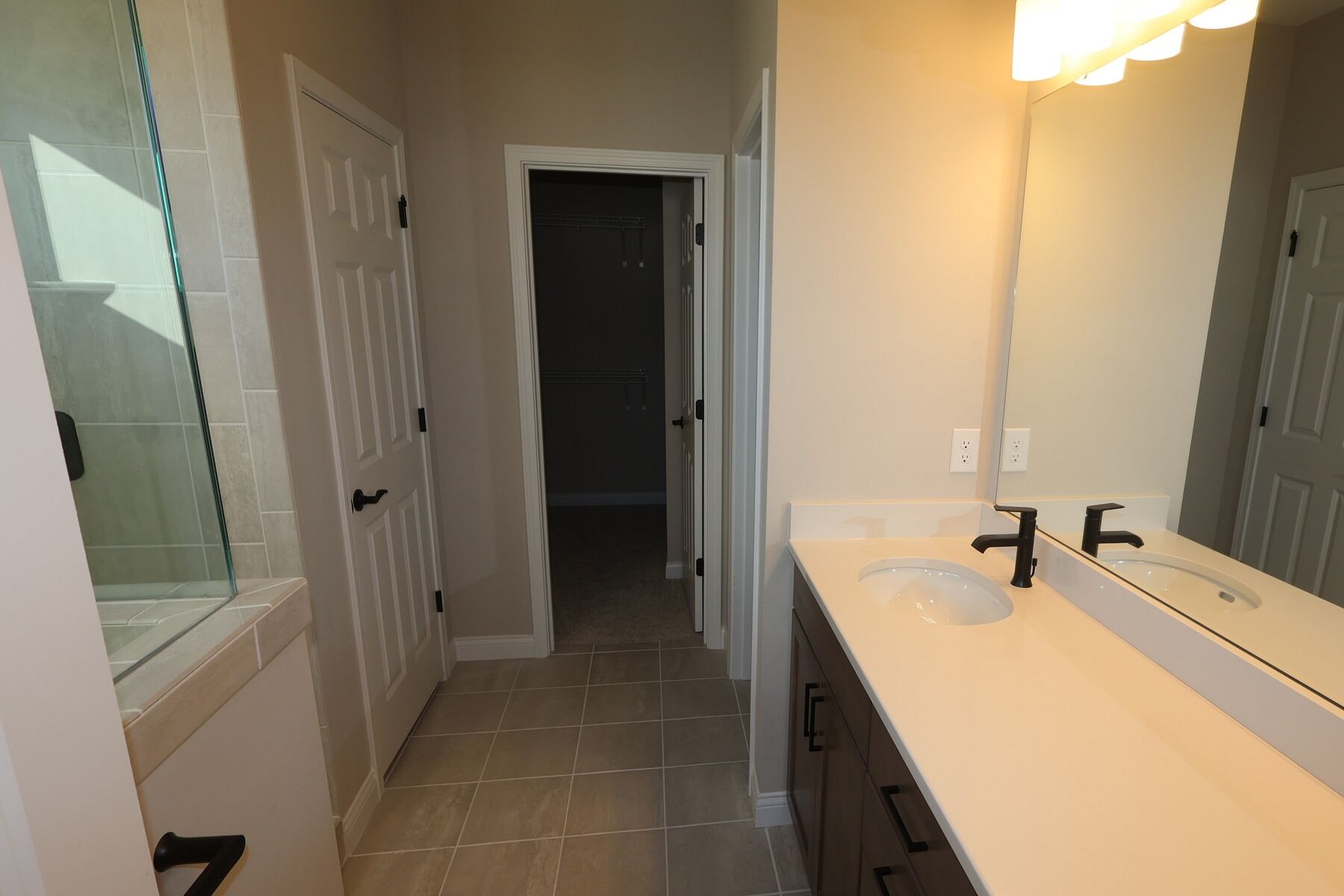 Owner's Bathroom