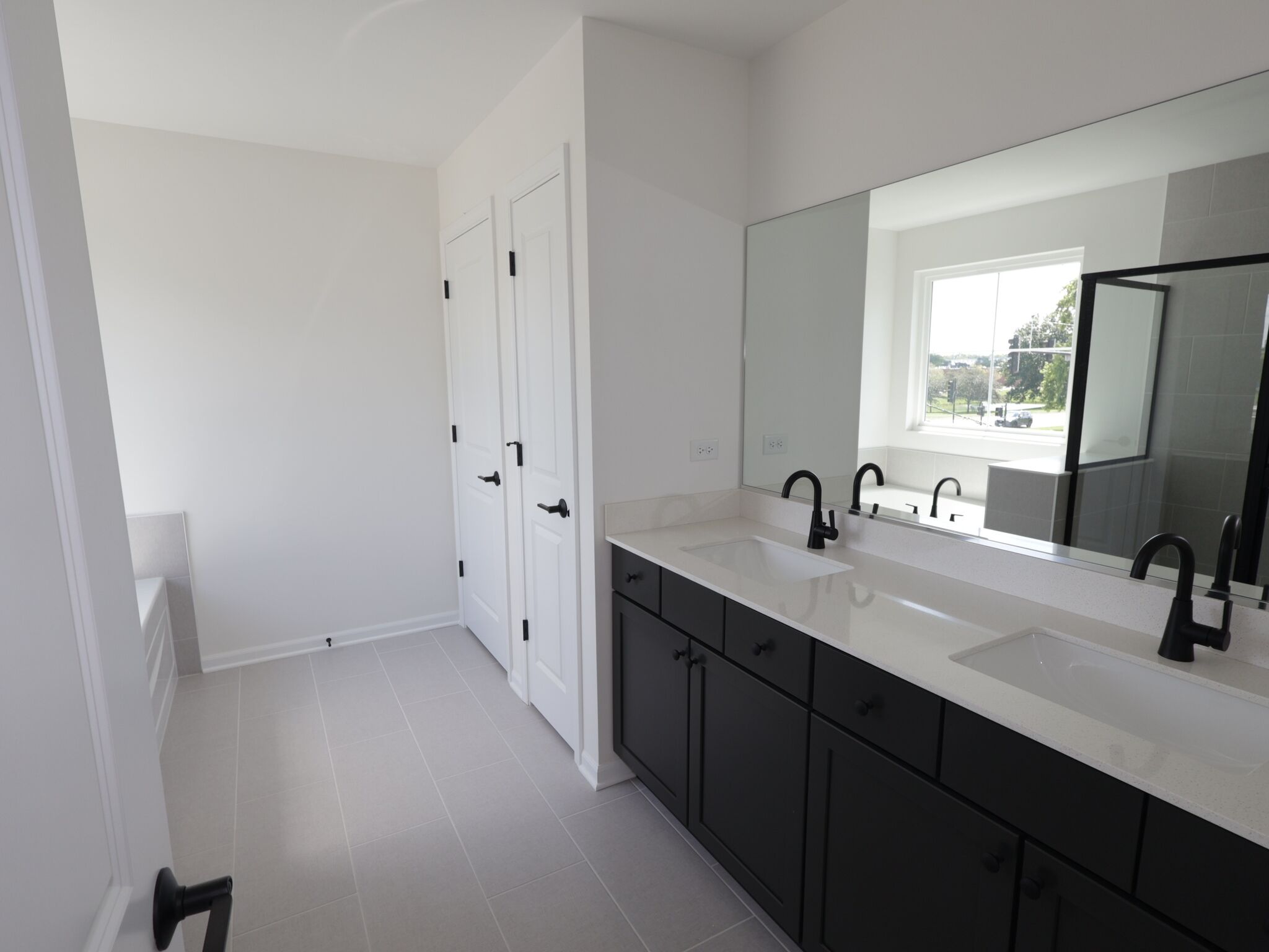 Owner's Bathroom