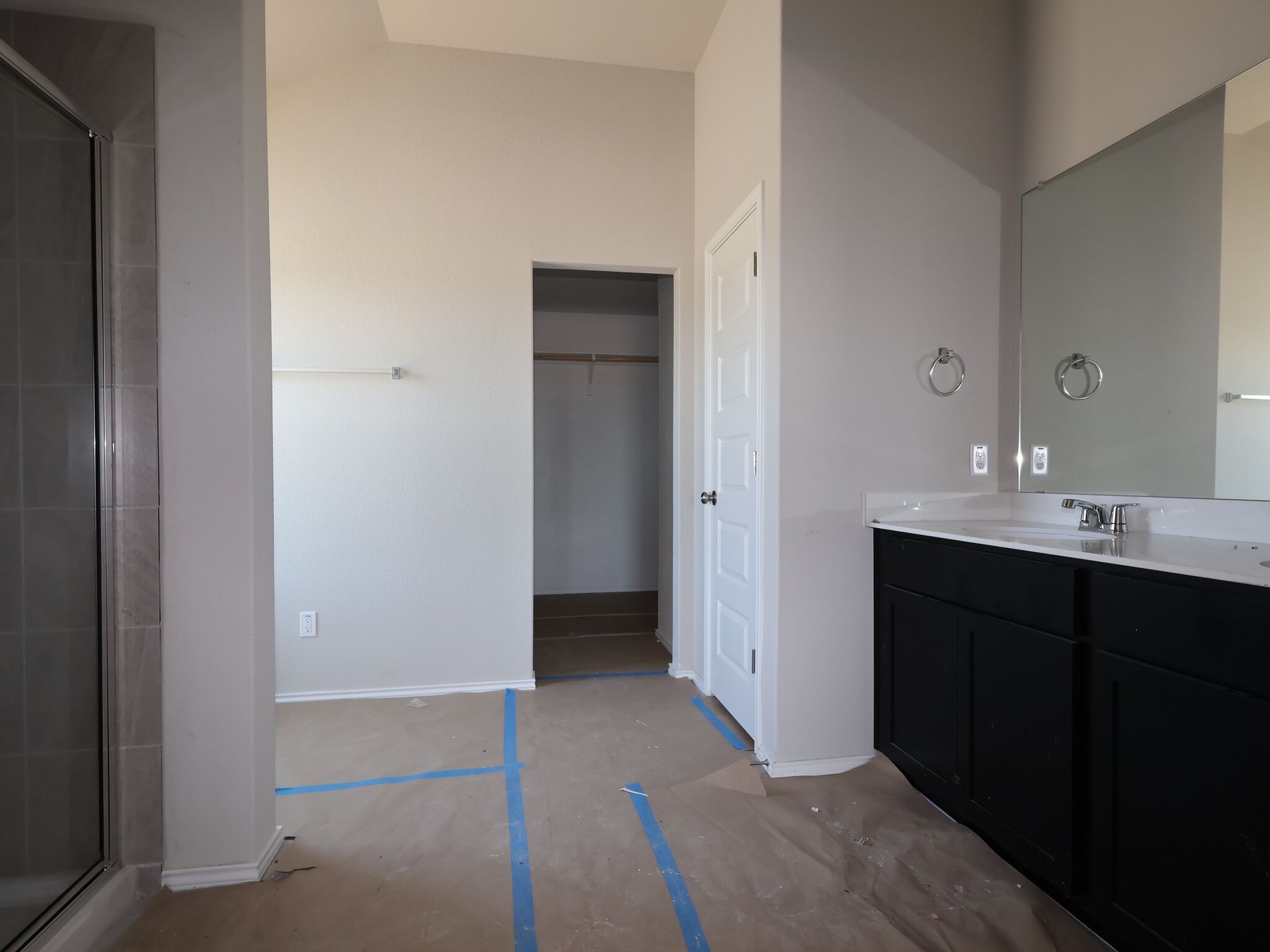 Owner's Bathroom