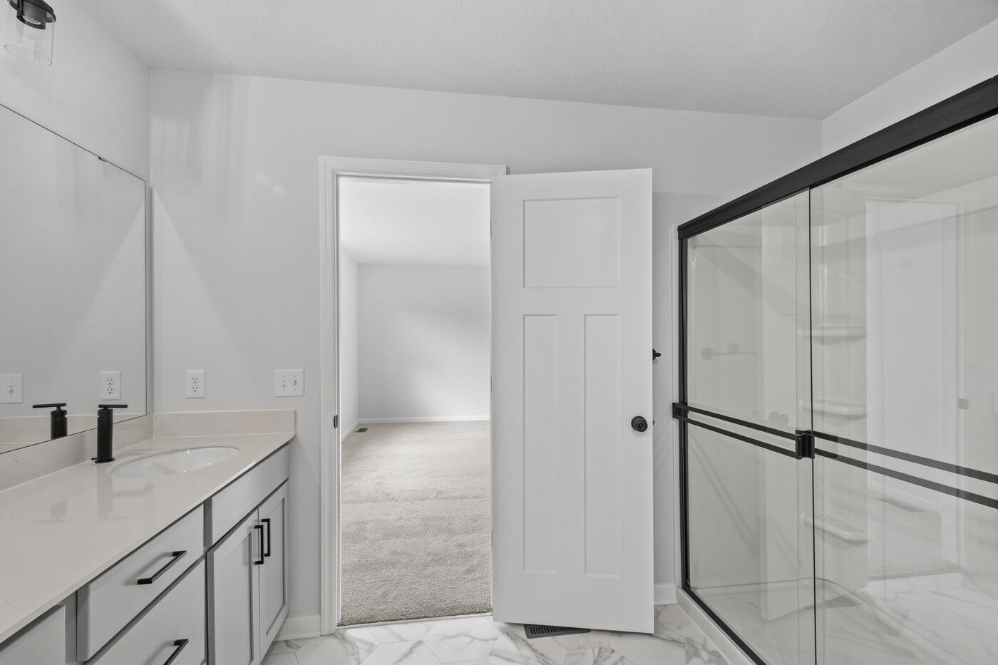 Owner's Bathroom