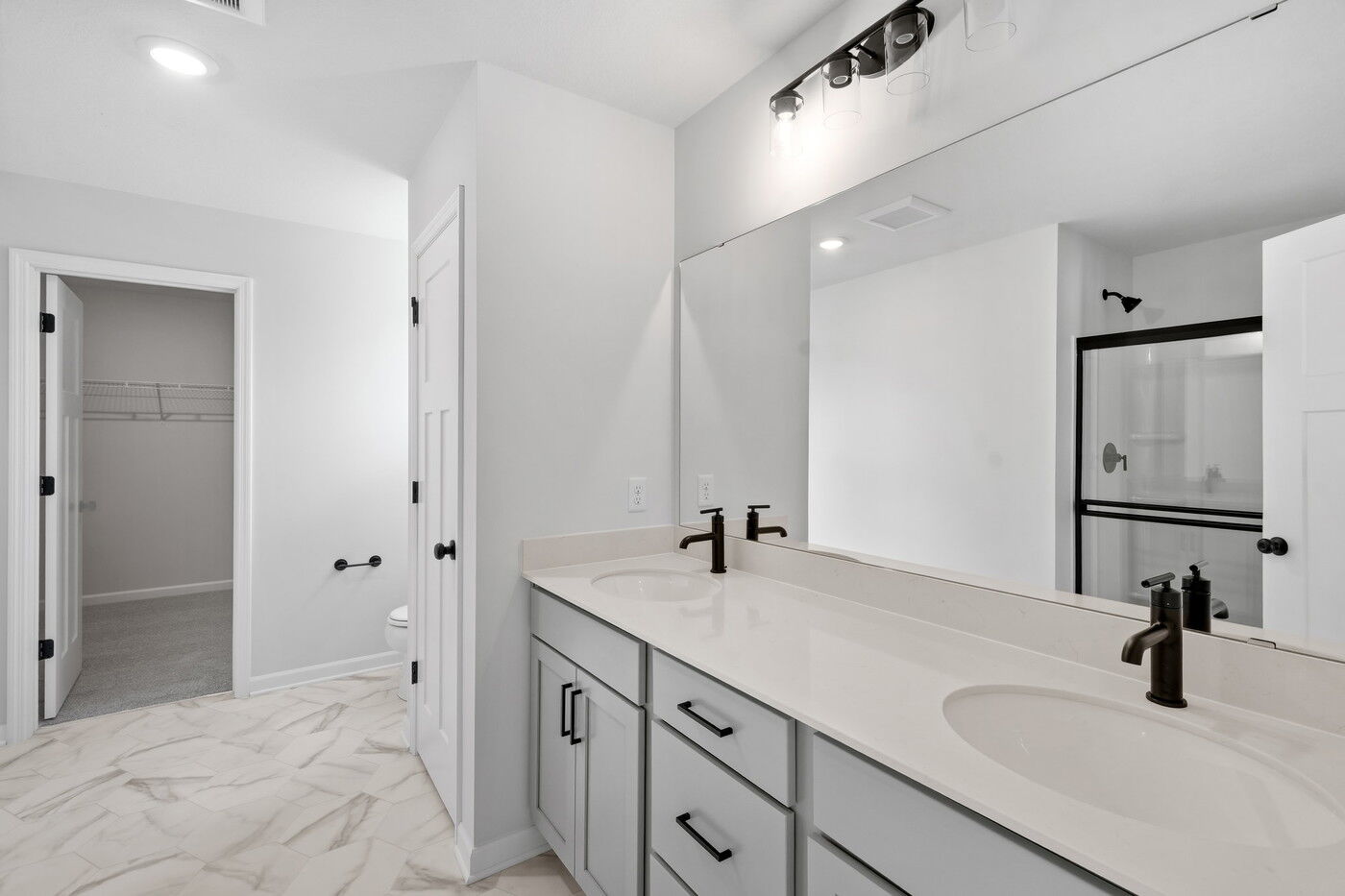 Owner's Bathroom