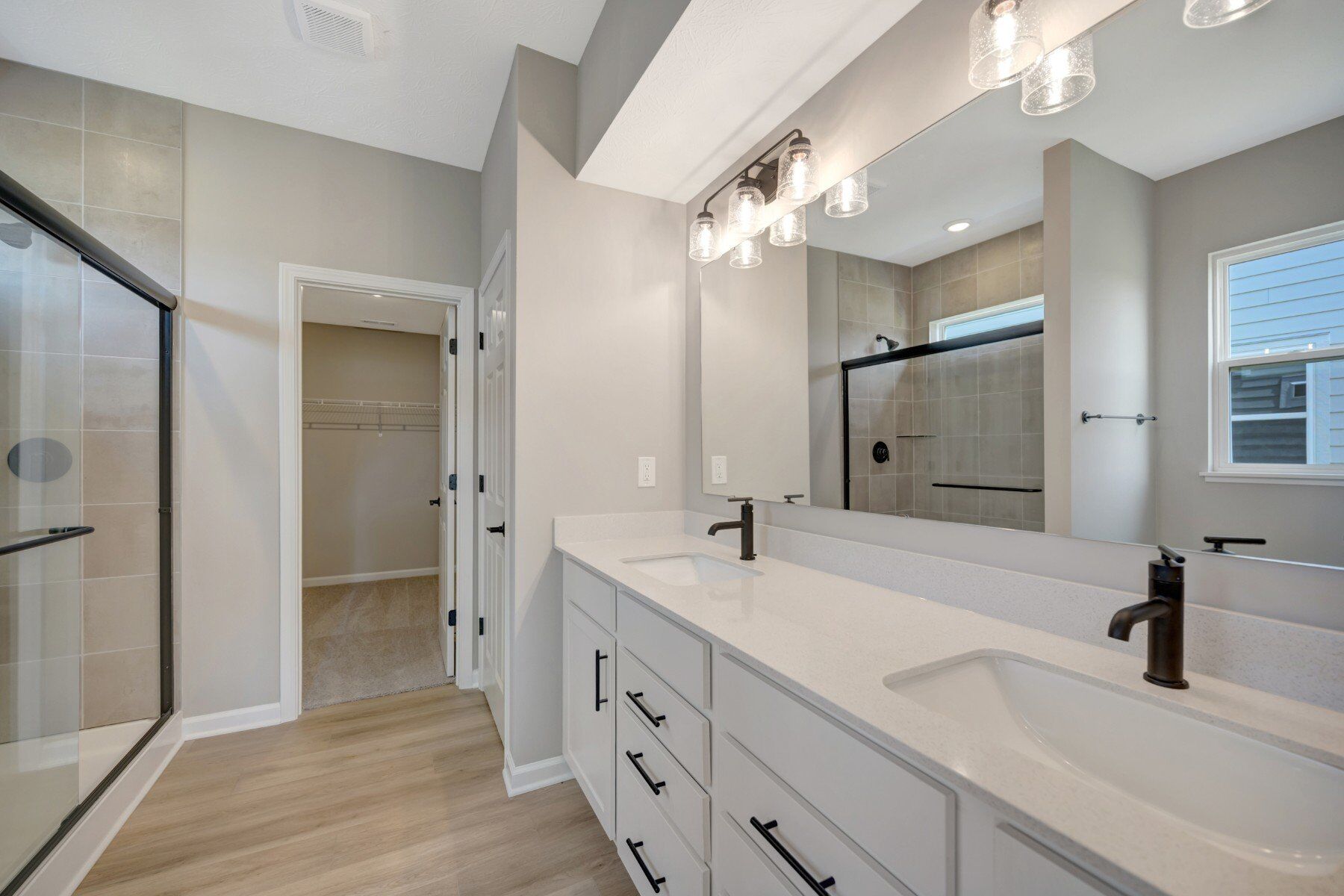Owner's Bathroom