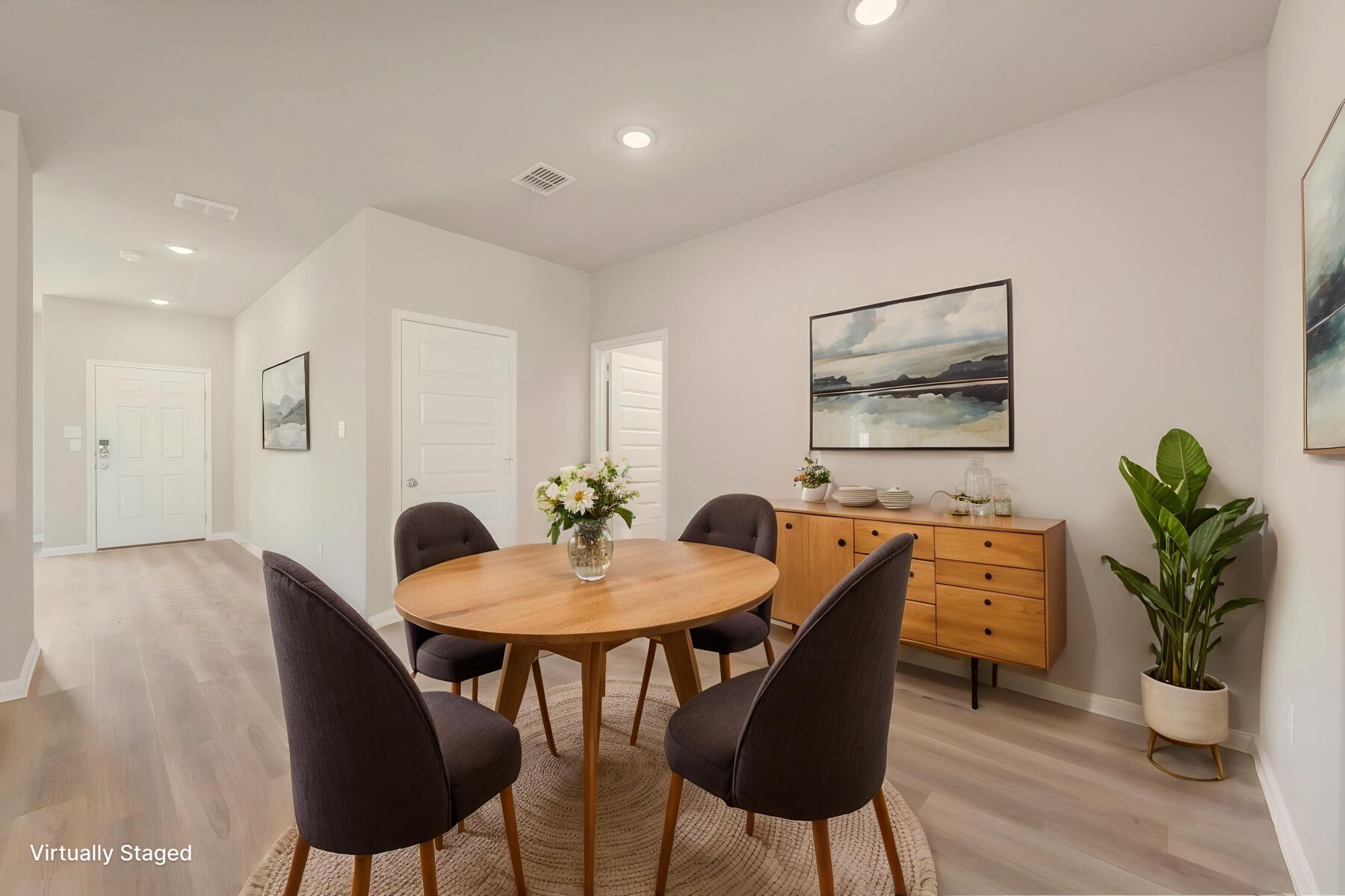 Virtual Staged Representational Photos