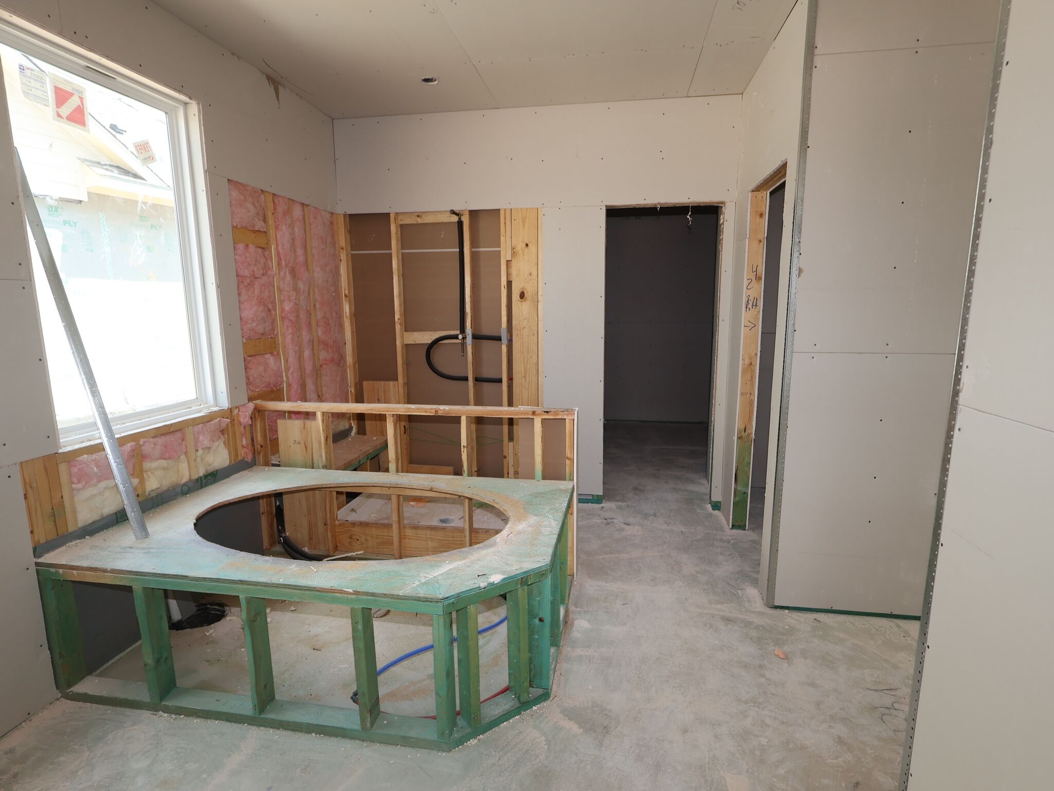 Owner's Bathroom