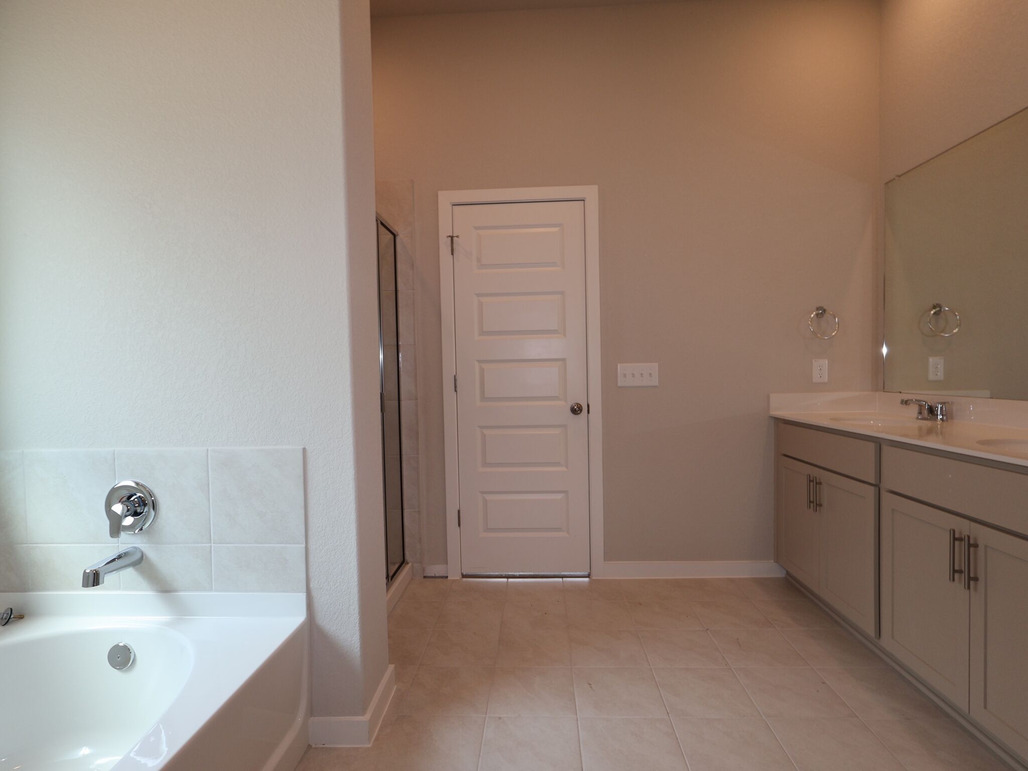 Owner's Bathroom