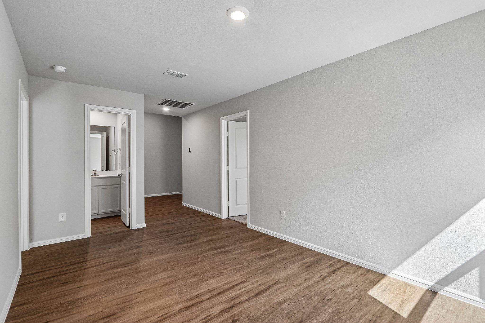 Flex Room