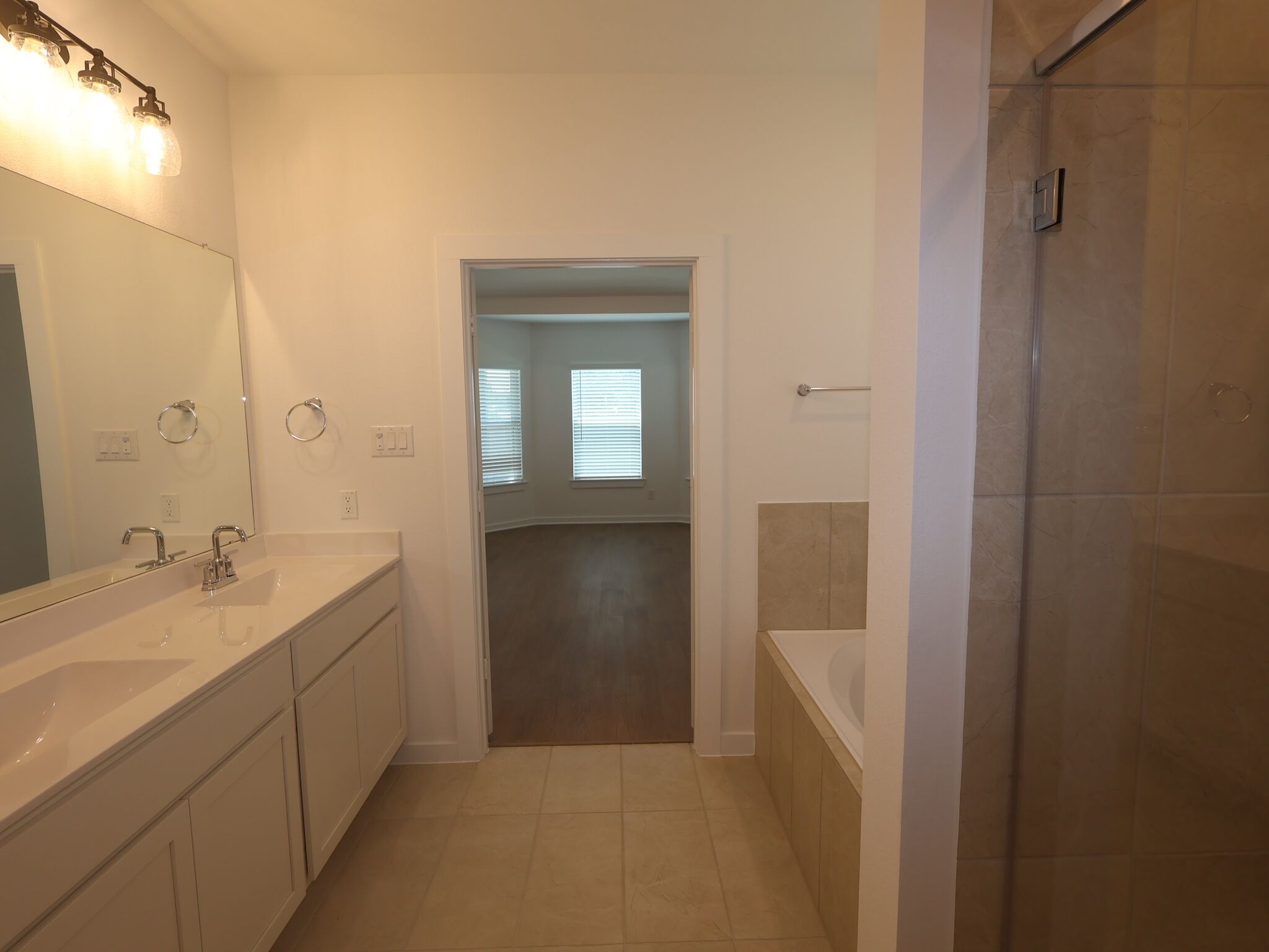 Owner's Bathroom