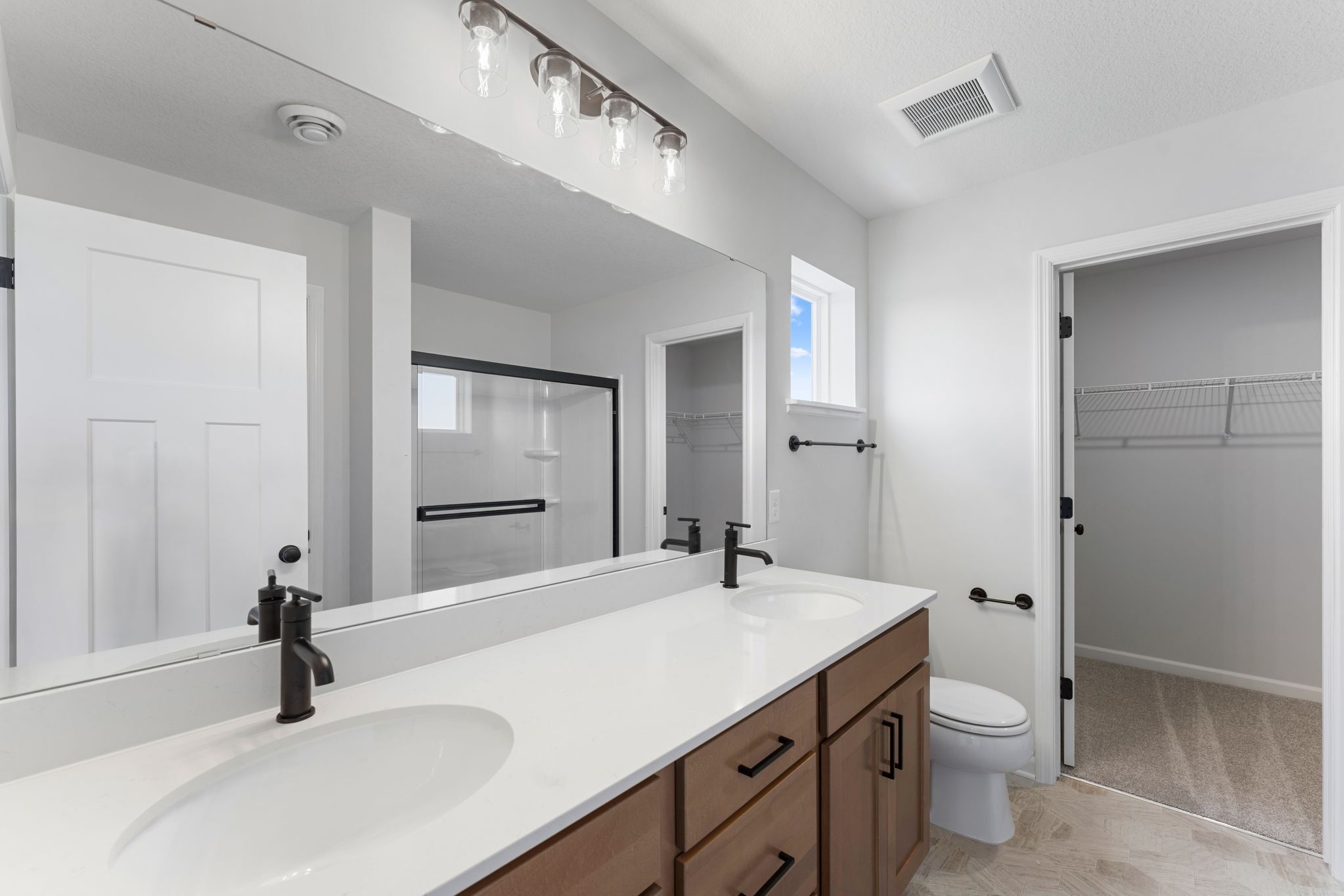 Owner's Bathroom