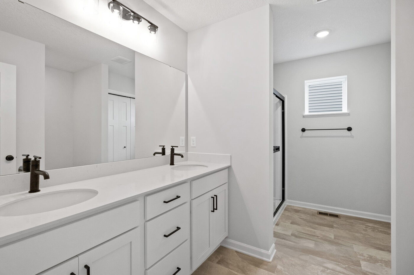 Owner's Bathroom