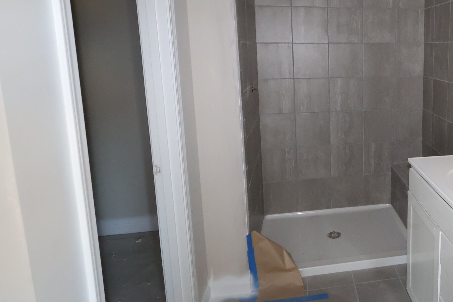 Owner's Bathroom