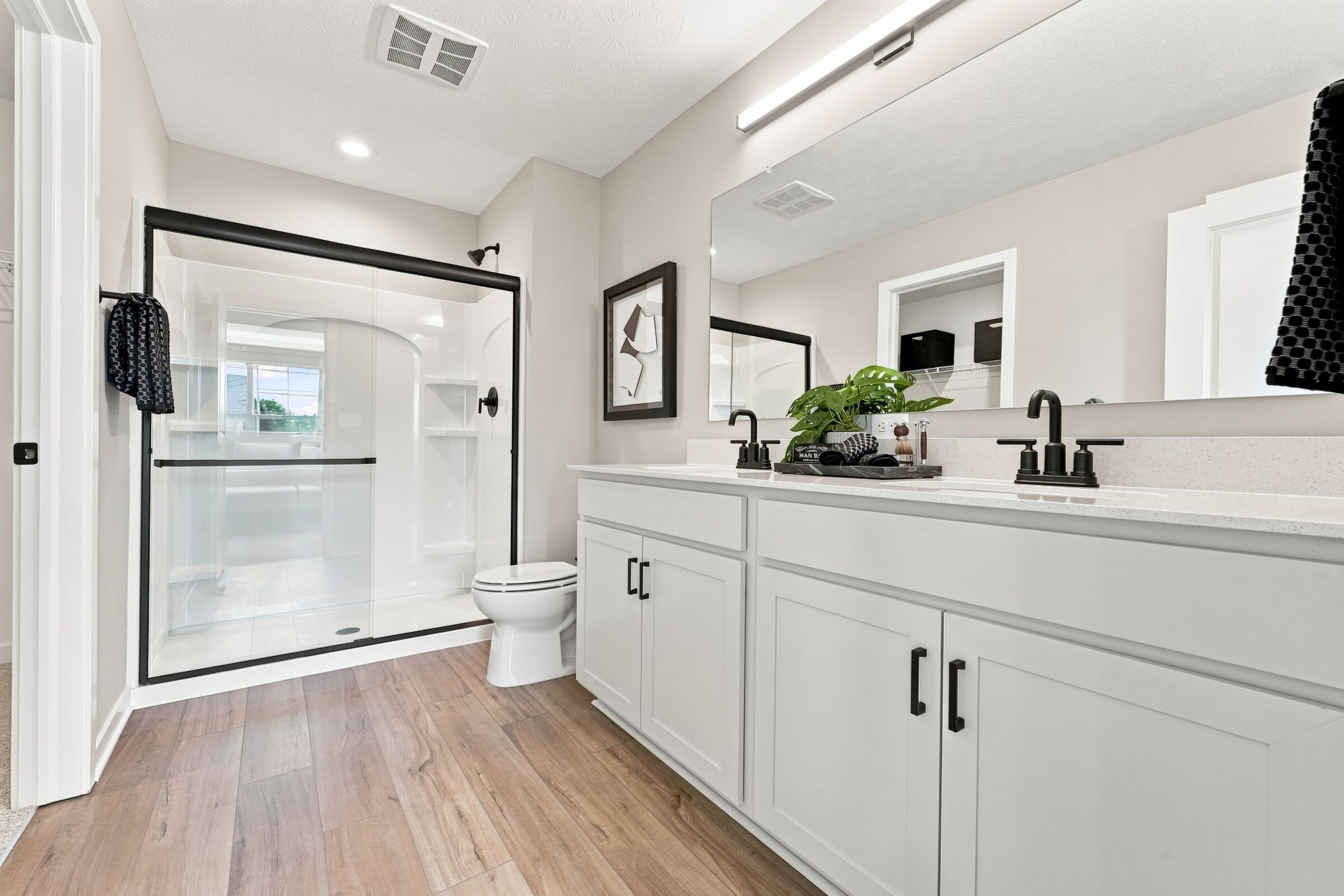 Owner's Bathroom