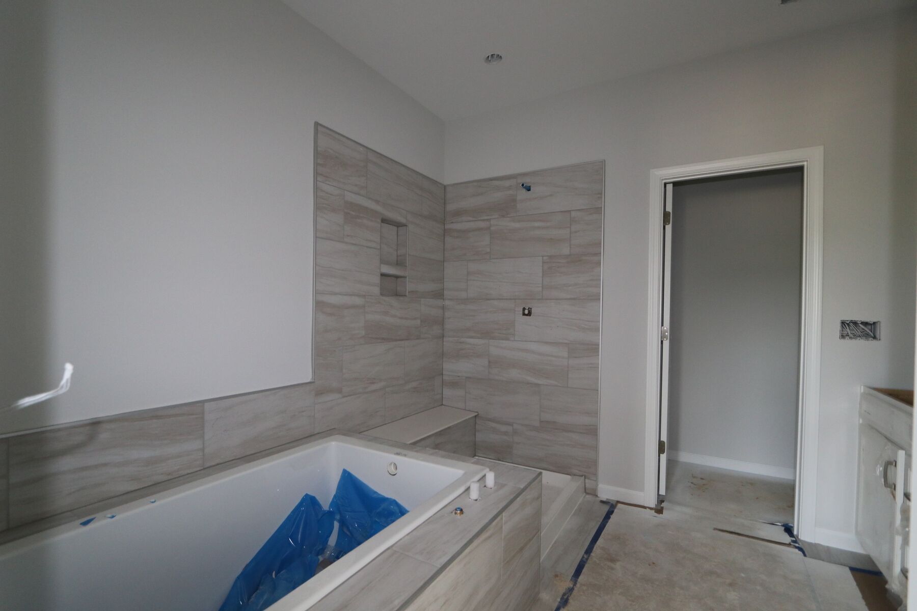 Owner's Bathroom