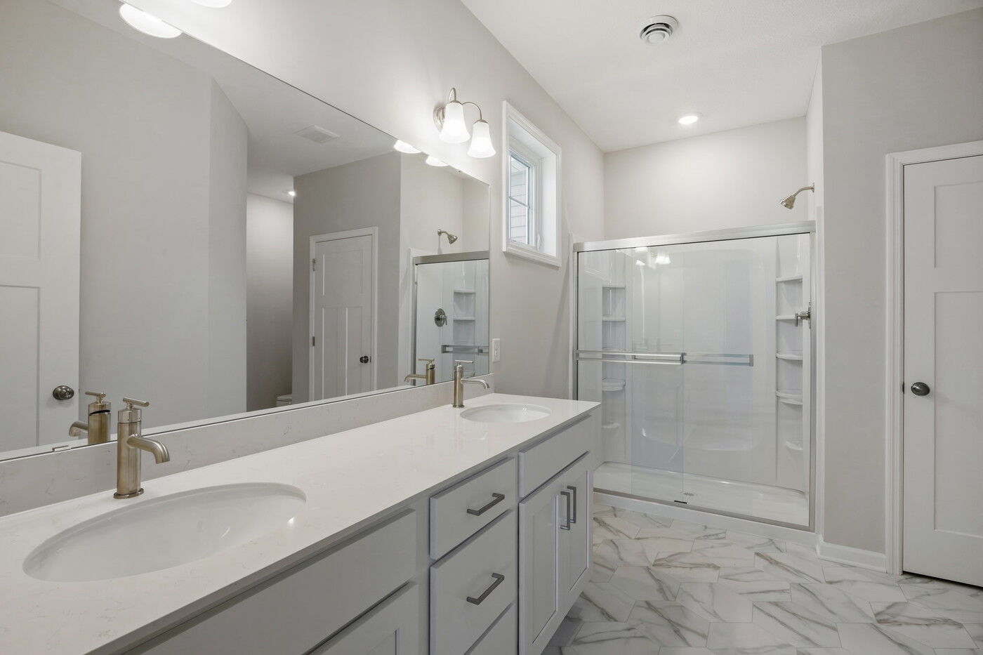 Owner's Bathroom